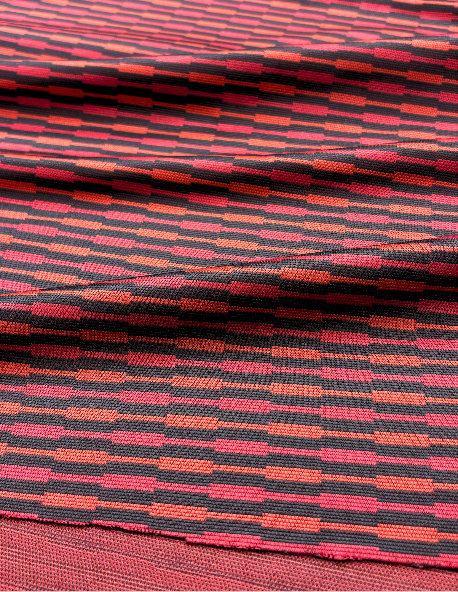 S00173 | 98% POLY  2% SPX | 150GSM