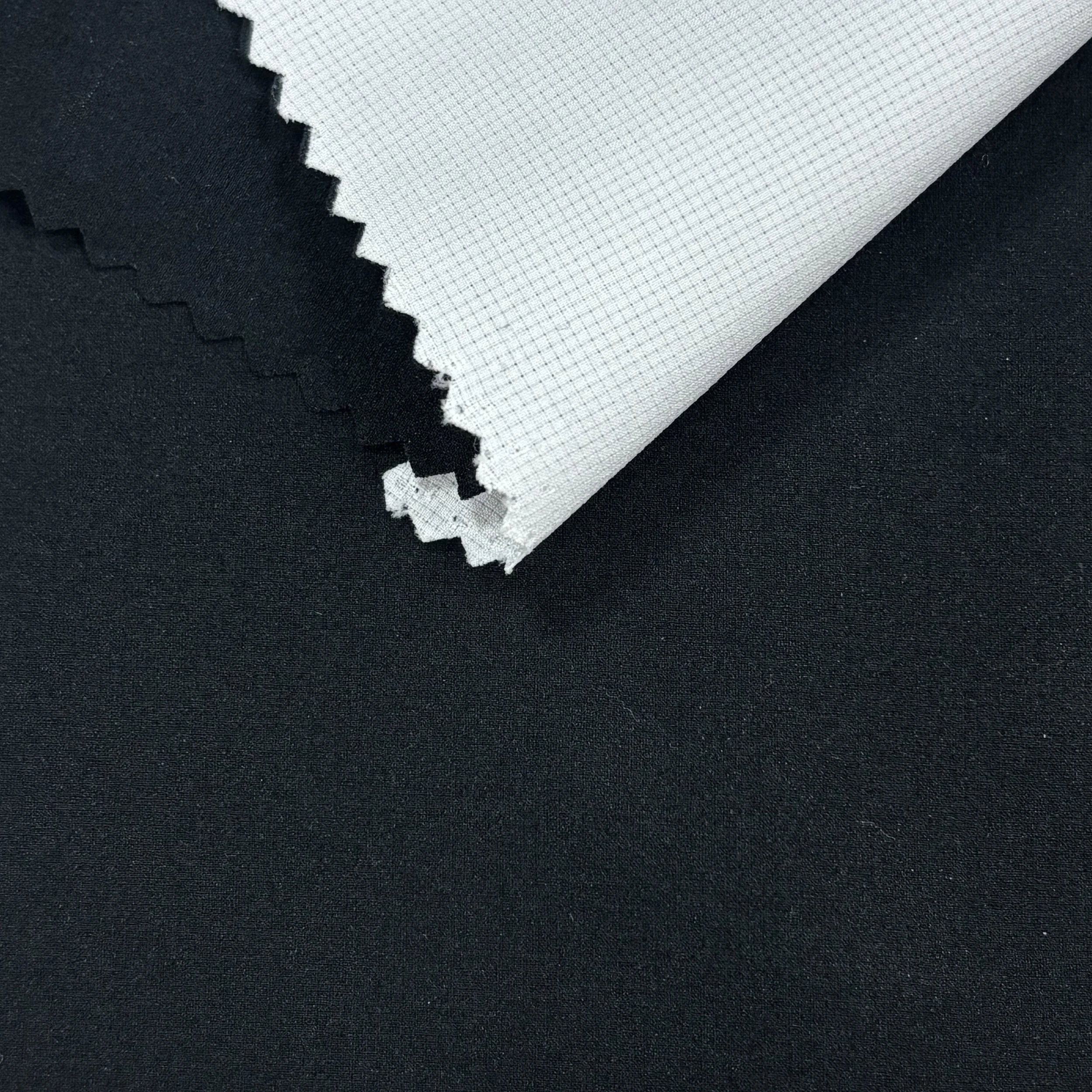 P07063A0 | 100% POLY | 81GSM