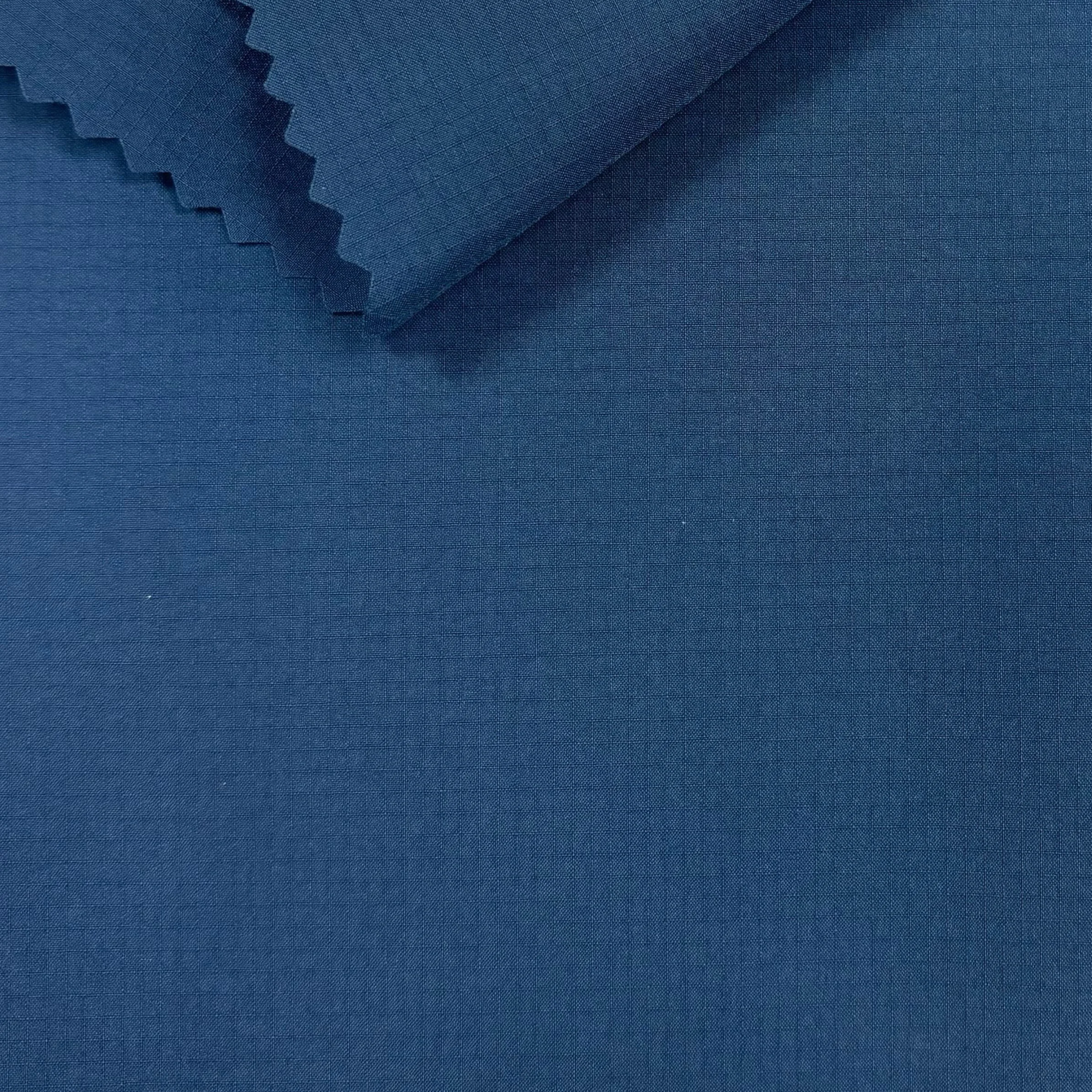 P07135A0 | 51% REC POLY 49% POLY | 57GSM
