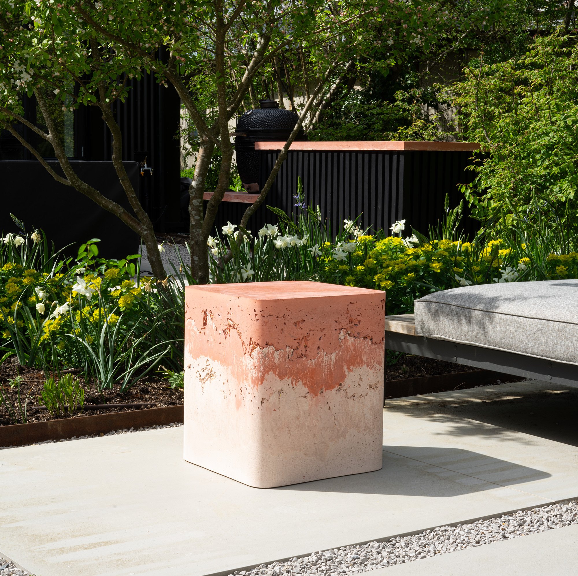 selfish_customs_terra_plinth.jpg
