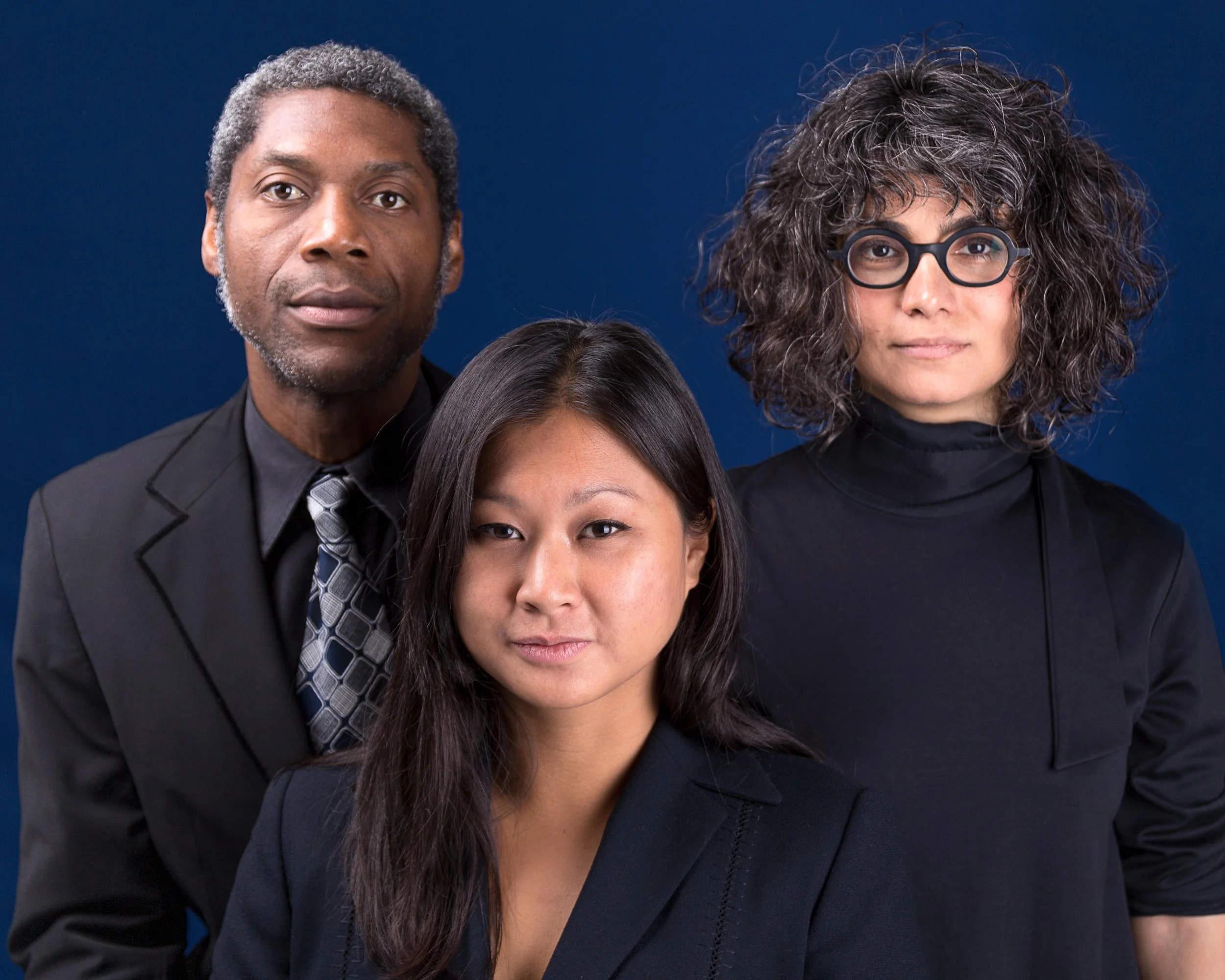 Photo de groupe de Stanley Février, My-Van Dam, Maryam Izadifard.