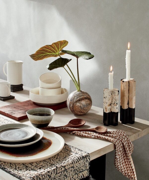 Modern+and+minimalist+fall+decor+for+table-Bay+Area+Interior+Design+Blog.jpg