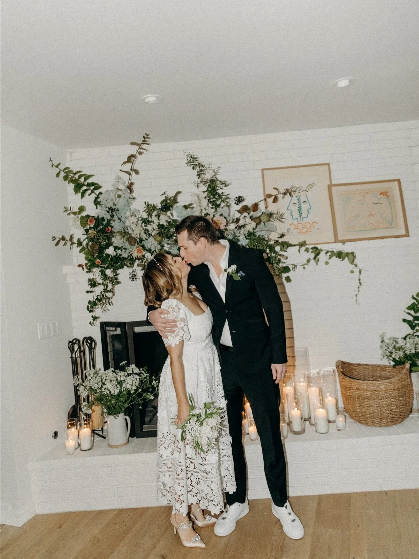 If ever was there ever a wedding that felt like Thanksgiving, it&rsquo;s this one: an intimate backyard Los Angeles wedding for an interior designer, a close crew of family and friends (and their two pups!), grazing tables, candlelight, and a space f