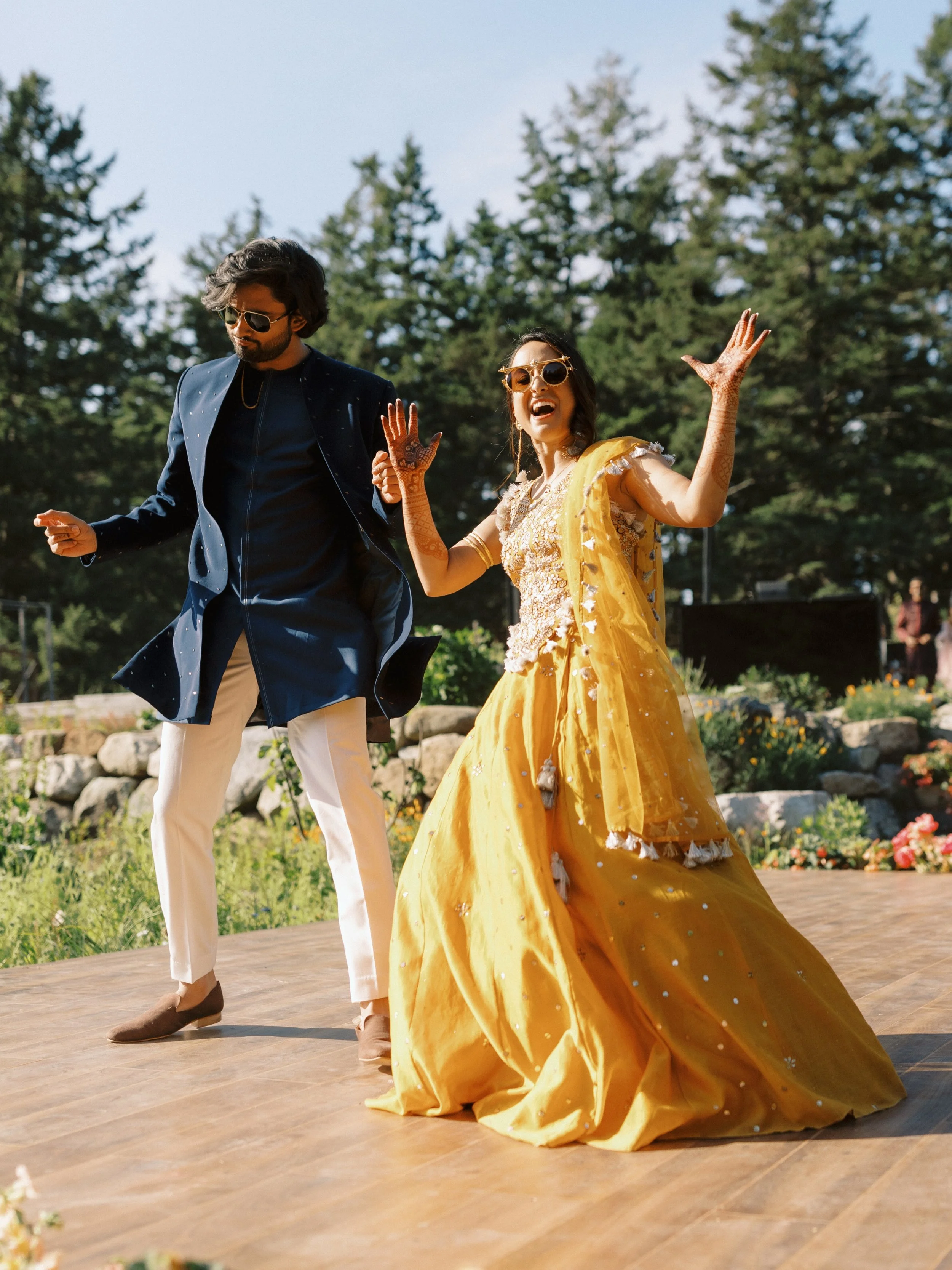 Three years later and we can still feel the love, the energy, and the magic of this unforgettable sangeet at @saltwaterfarmsji in the San Juan Islands 🧡

This is what it looks like to bring your favorite people to a tiny island in the Pacific Northw