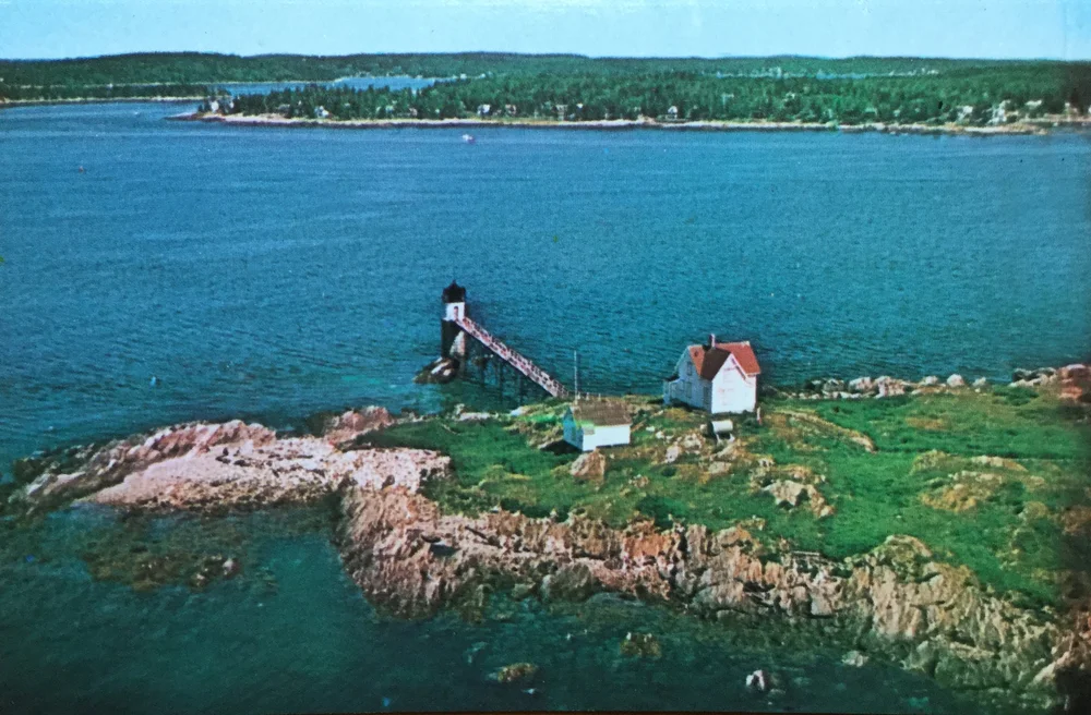 ADP# 319 - 1968 - Ram Island Light.JPG