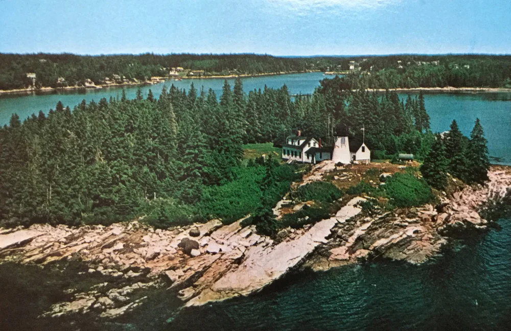 ADP# 320 - 1968 - Burnt Island Light.JPG