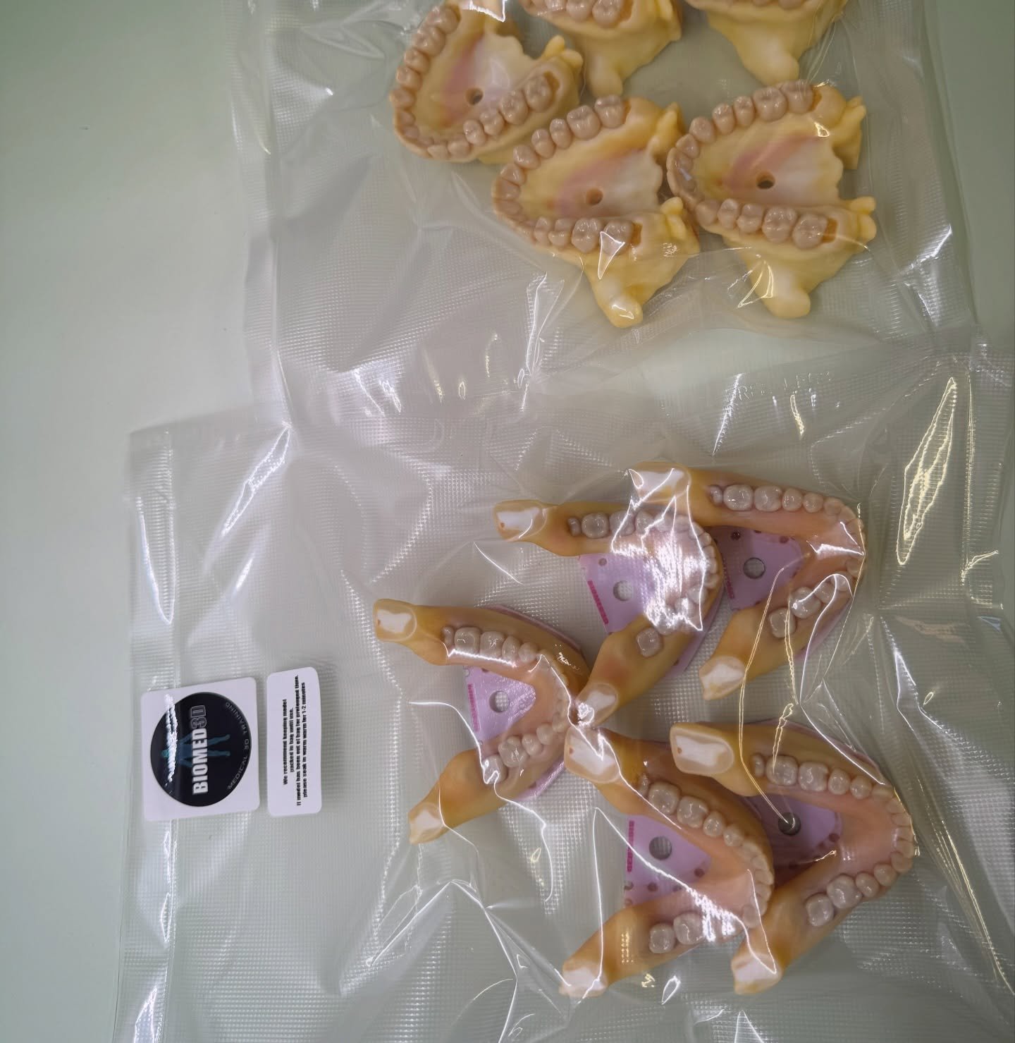 Surgical extractions sets headed to 🇬🇧