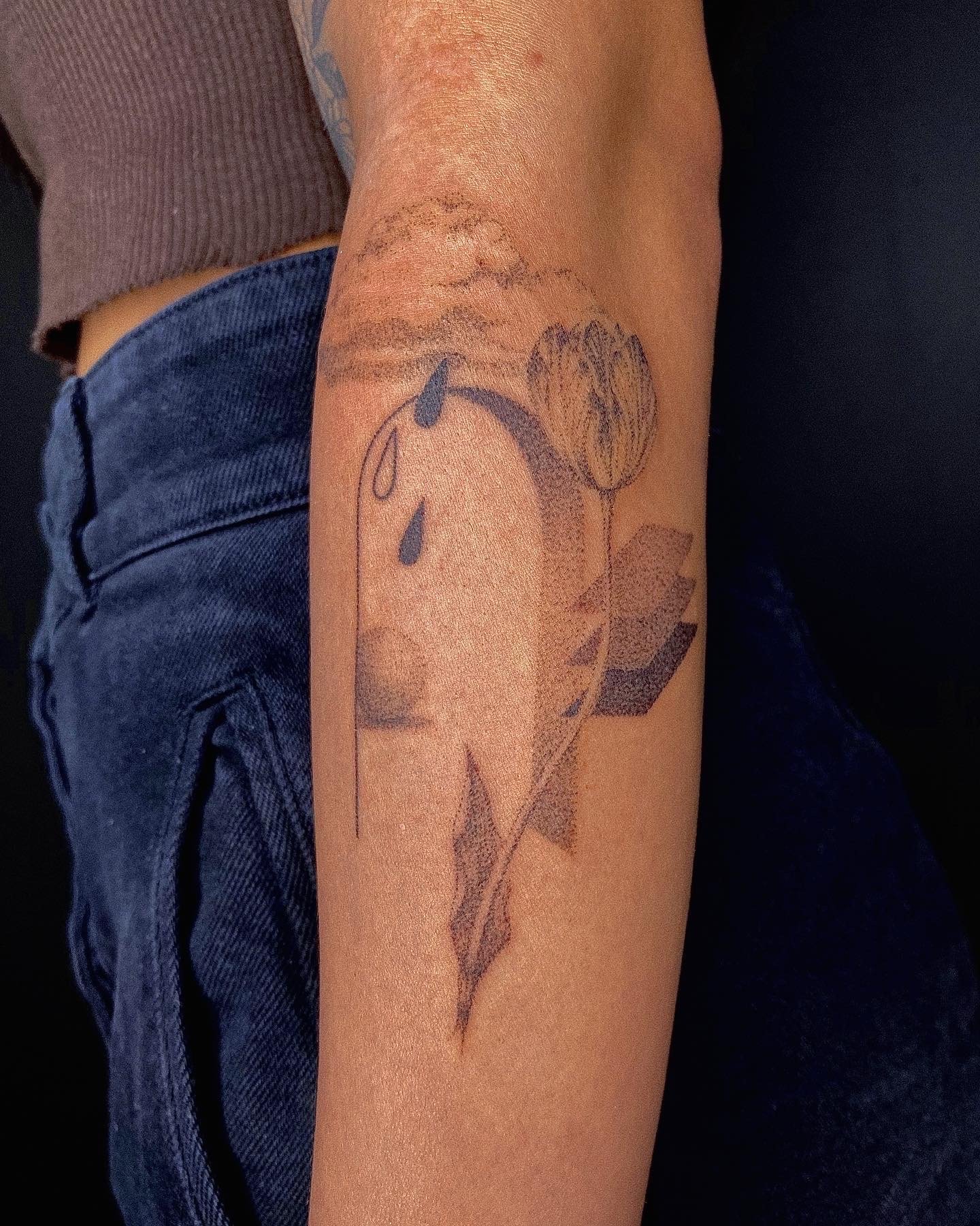RK | Hand Poke Tattoo Artist | Atelier Eva