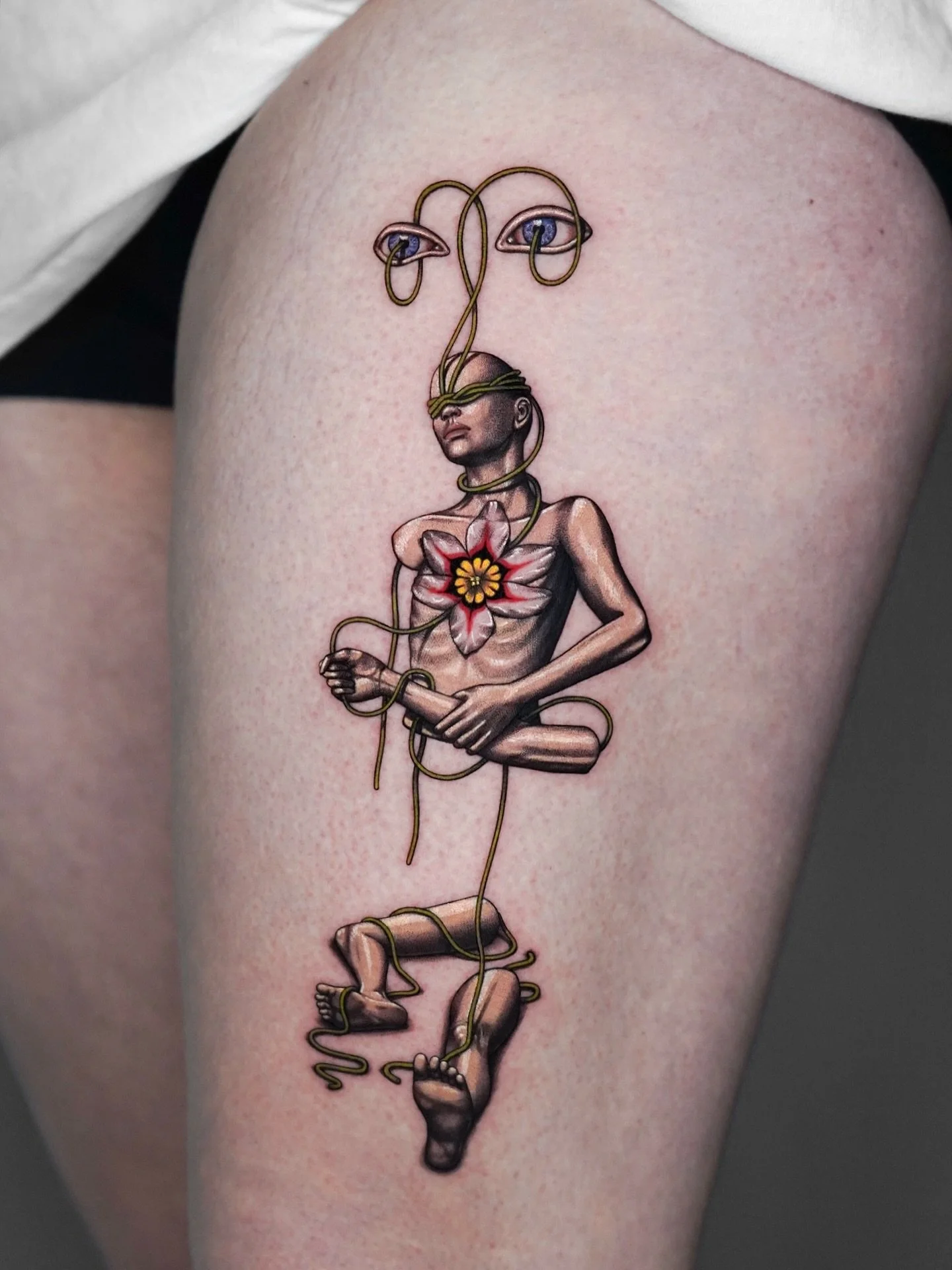 Done by @poesis_tattoo.

Poesis creates surreal, thought-provoking designs that linger between reality and imagination.

Explore more of her portfolio at the link in our bio.

#AtelierEva