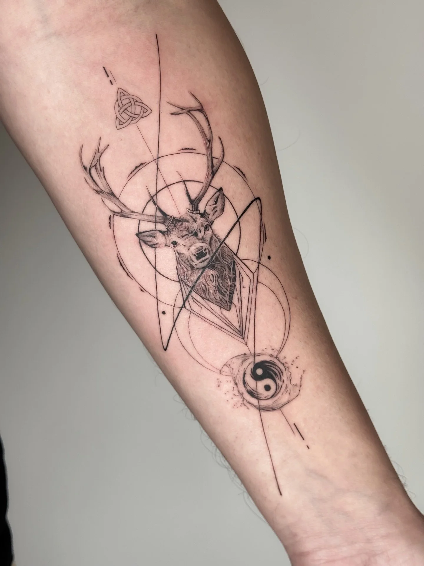 Recent works by @torocsik_daniel.

Daniel&rsquo;s work encompasses precise linework and contemporary realism. Although a maximalist himself, he believes that less is more in life, especially regarding tattooing. 

Daniel will be with us again June. B
