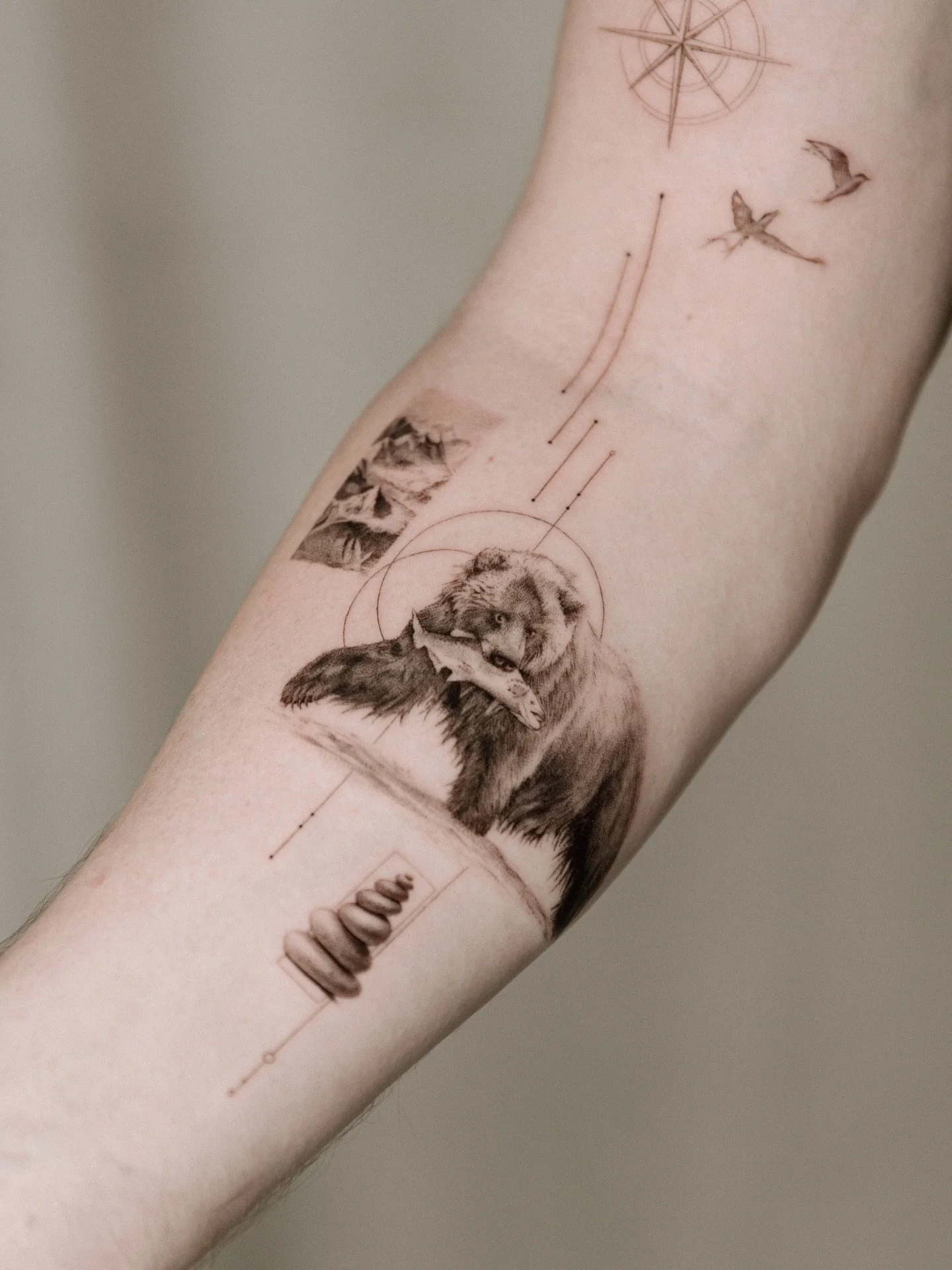 A collection of works by @tylerettel.

His style is a dynamic blend of black and grey tattoos, merging fine art, sculpture, and painting with modern design elements.

Book with Tyler at the link in our bio.

#AtelierEva