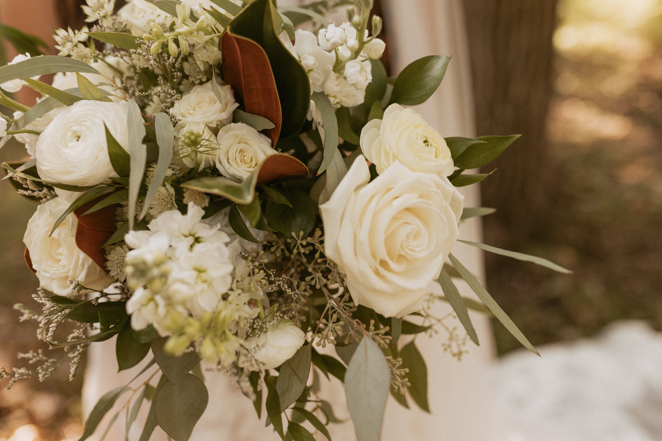earth_buds_florist_winkler_bride_bouquets_wedding_flowers.jpg