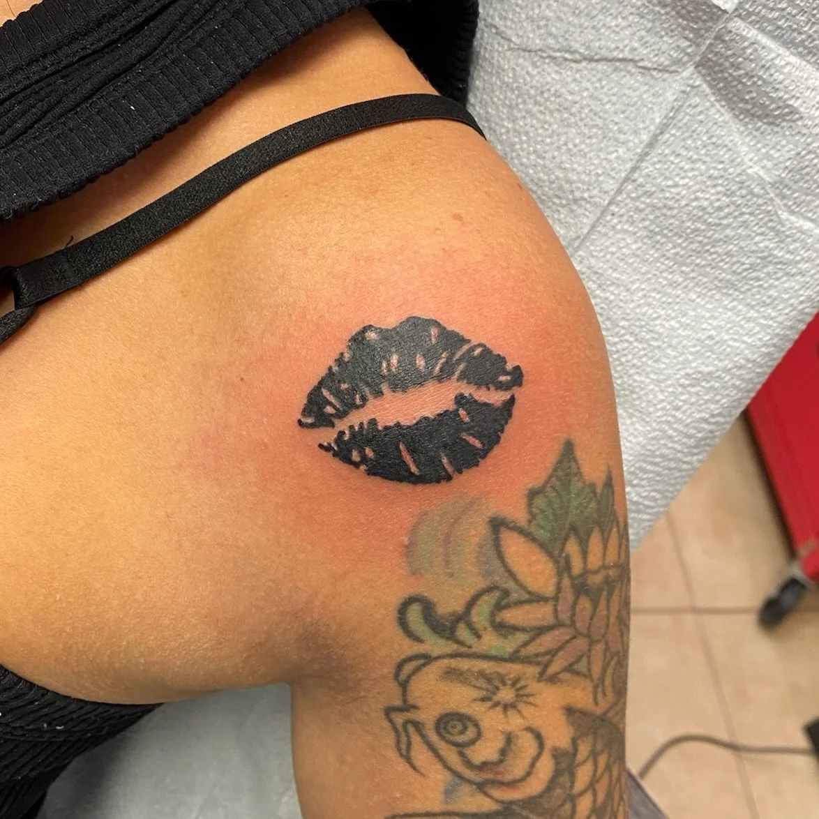 Kiss print done by Rich 💋 Click the link in our bio to book with him!

#kisstattoo #lipstattoo #blackworktattoo #flashtattoo #njtattooshop