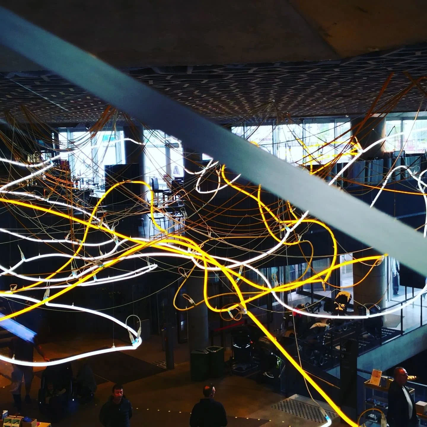 Well I fell in love with Norway....... a stunning country and this beautiful Deichman Library in Oslo even shared my love for neon..... in my next life I will work there.... you know when I feel kinda like it!!!

#travel #explore #citylife #cityscape