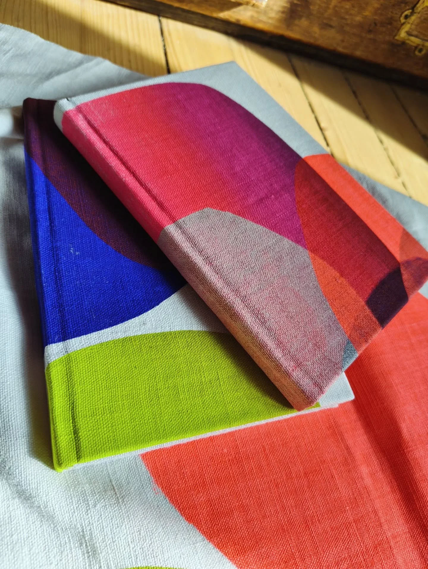 Hand screen printed linen covered notebooks.... sketchbooks....ideas books..... anything you like books ....