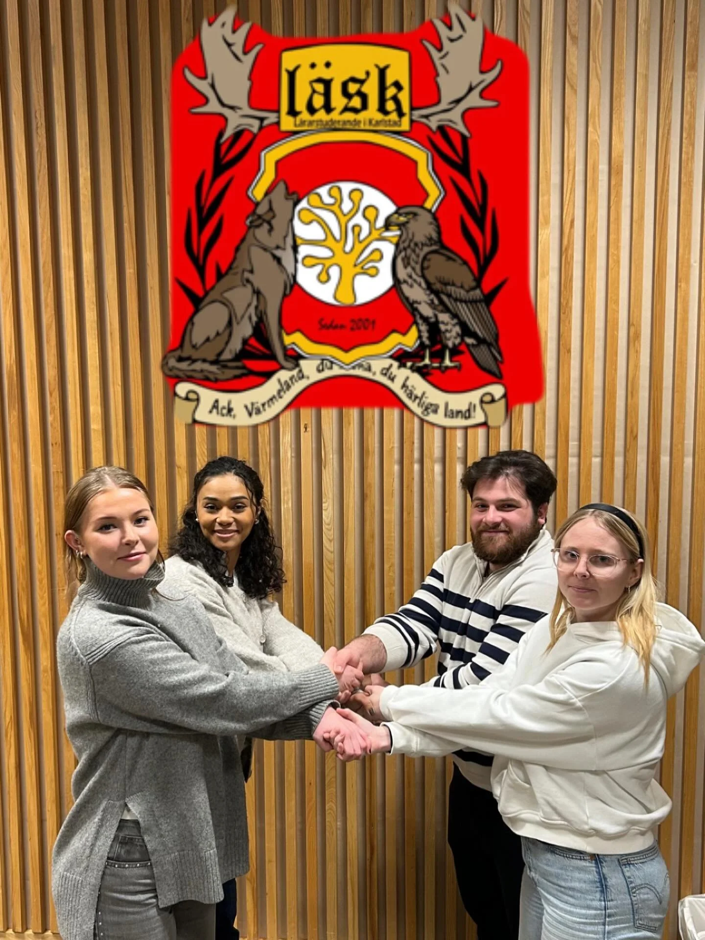 D&aring; tackar vi verksamhets&aring;ret 25/26s ordf&ouml;rande Elin Lundberg och vice ordf&ouml;rande Josef Shamoun f&ouml;r deras arbete i L&Auml;SK. Sj&auml;lvklart ett stort tack till alla styrelsemedlemmar f&ouml;r ert arbete i L&Auml;SK. Ni har