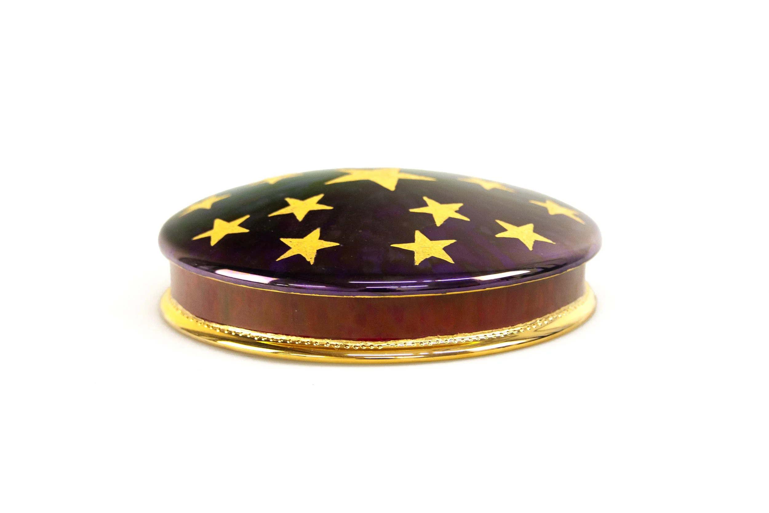 "Fort Nashborough Candy Box" by Carolyn Barlock. Gold, Roby, & Amethyst Lusterware, 7" diameter, $9,850.