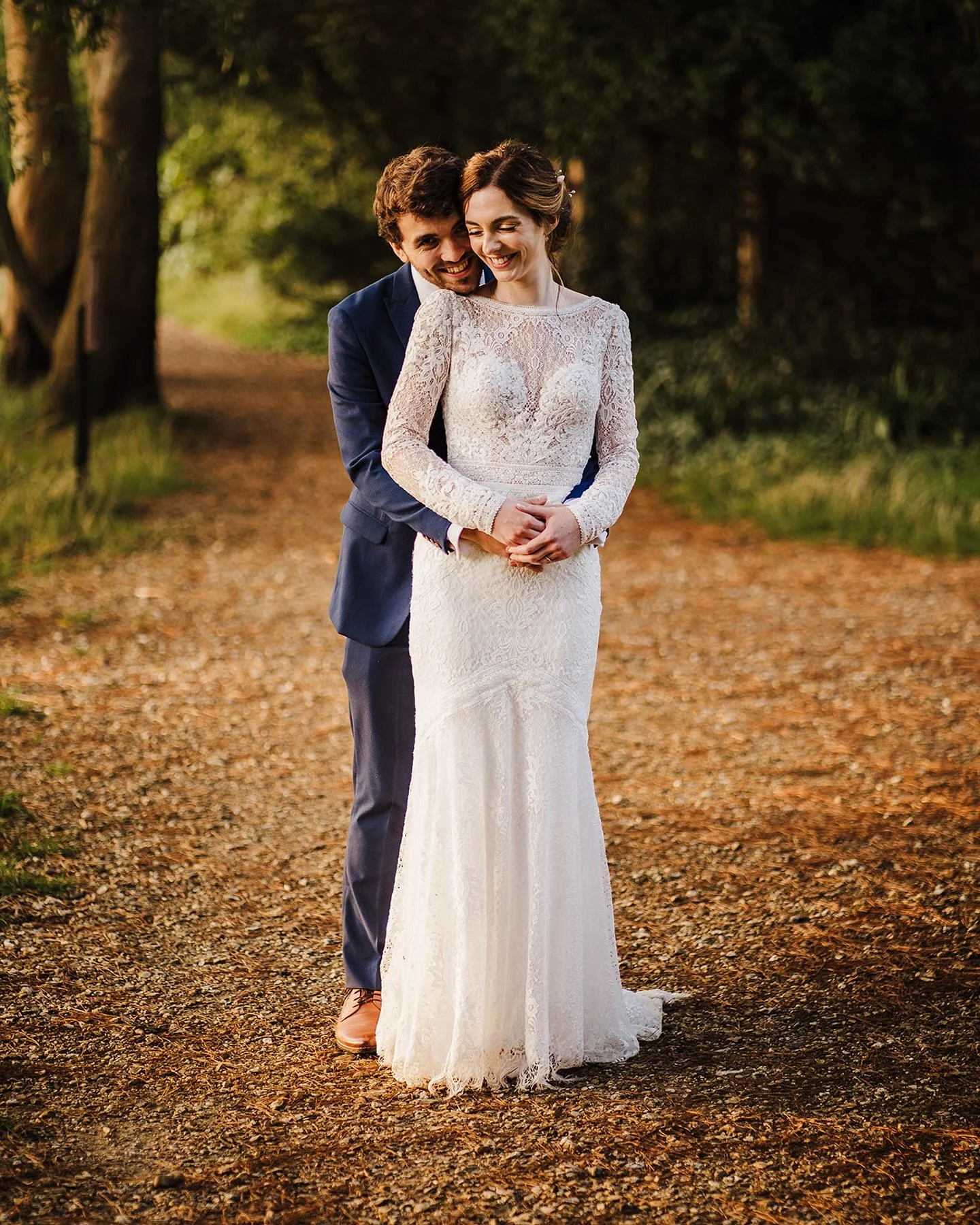 Rebecca & Josh during a stunning sunset in Beaulieu, the New Forest, on their special day! 
Photographer: @joshholgate.weddings 
Hair: @brideshair.uk
MUA: @makeupbylauren7
Car: @rrelite
Cake: @karencakecouture
DJ: @yourdjhampshire
#hampshirewed