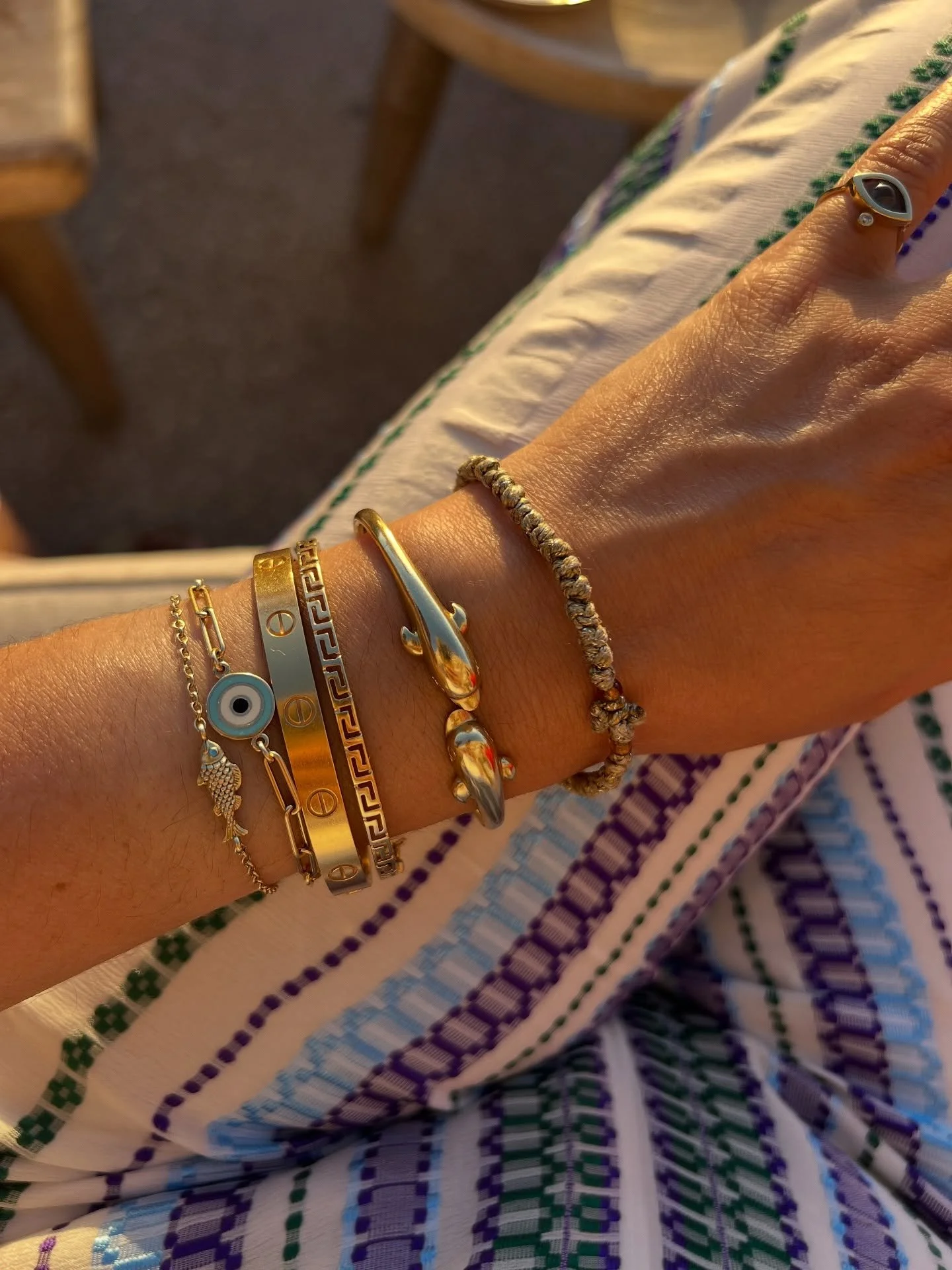 Layer up in @anthi.jewelry ✨