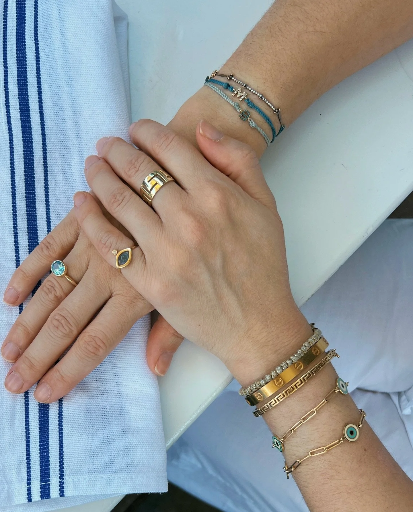 Our End of the Year SALE starts now! Enjoy up to 25% off sitewide&hellip;swipe through for details ✨