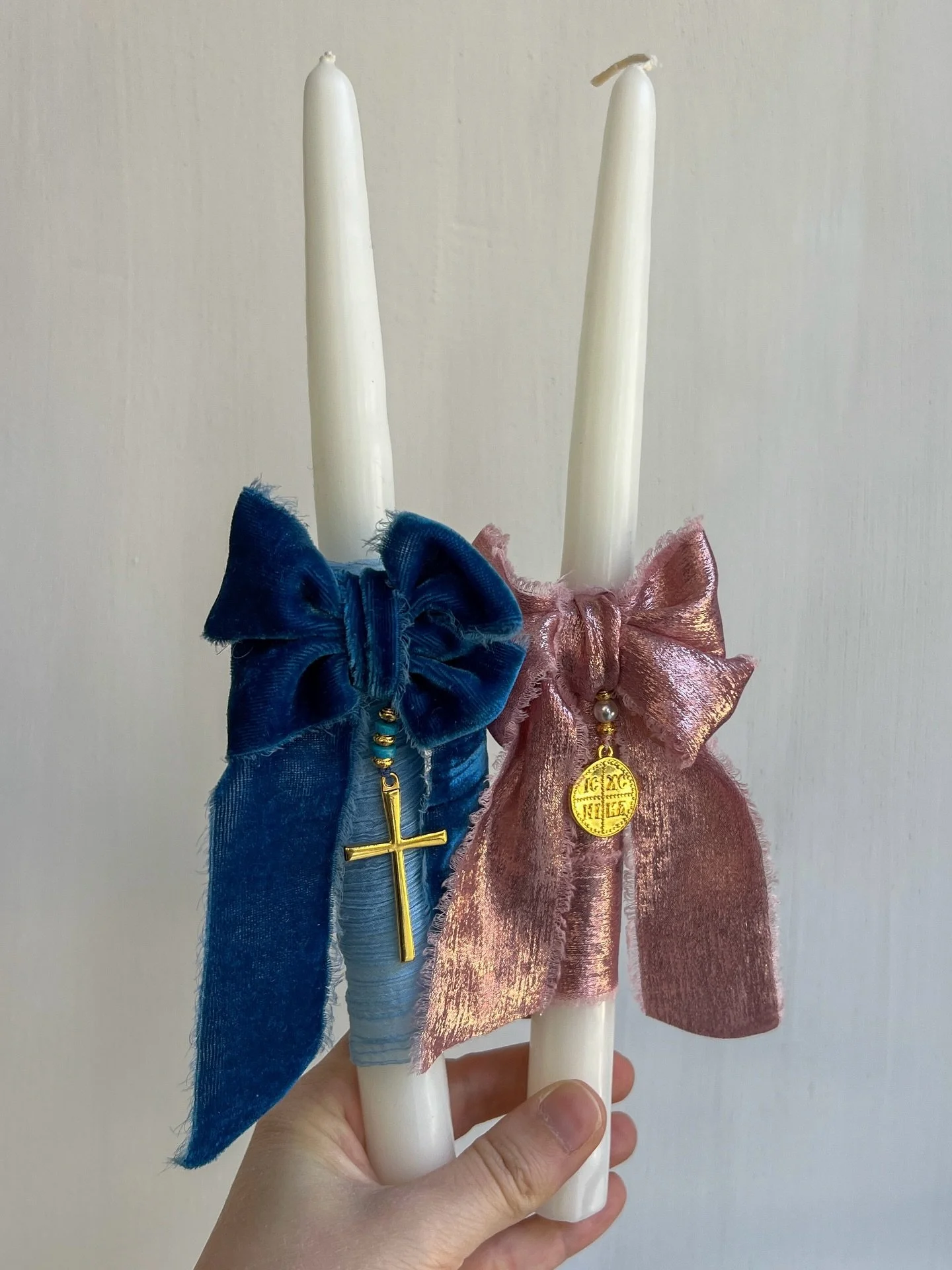 Yes, we have Lambades (Orthodox Easter Candles) available in store + at the link in our bio 🤍