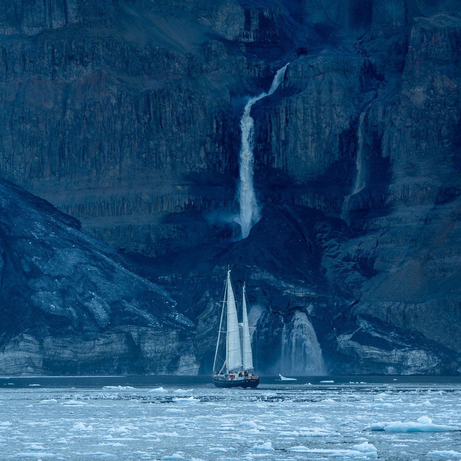 Photography of iceberg in greenland by tobias hägg.jpg