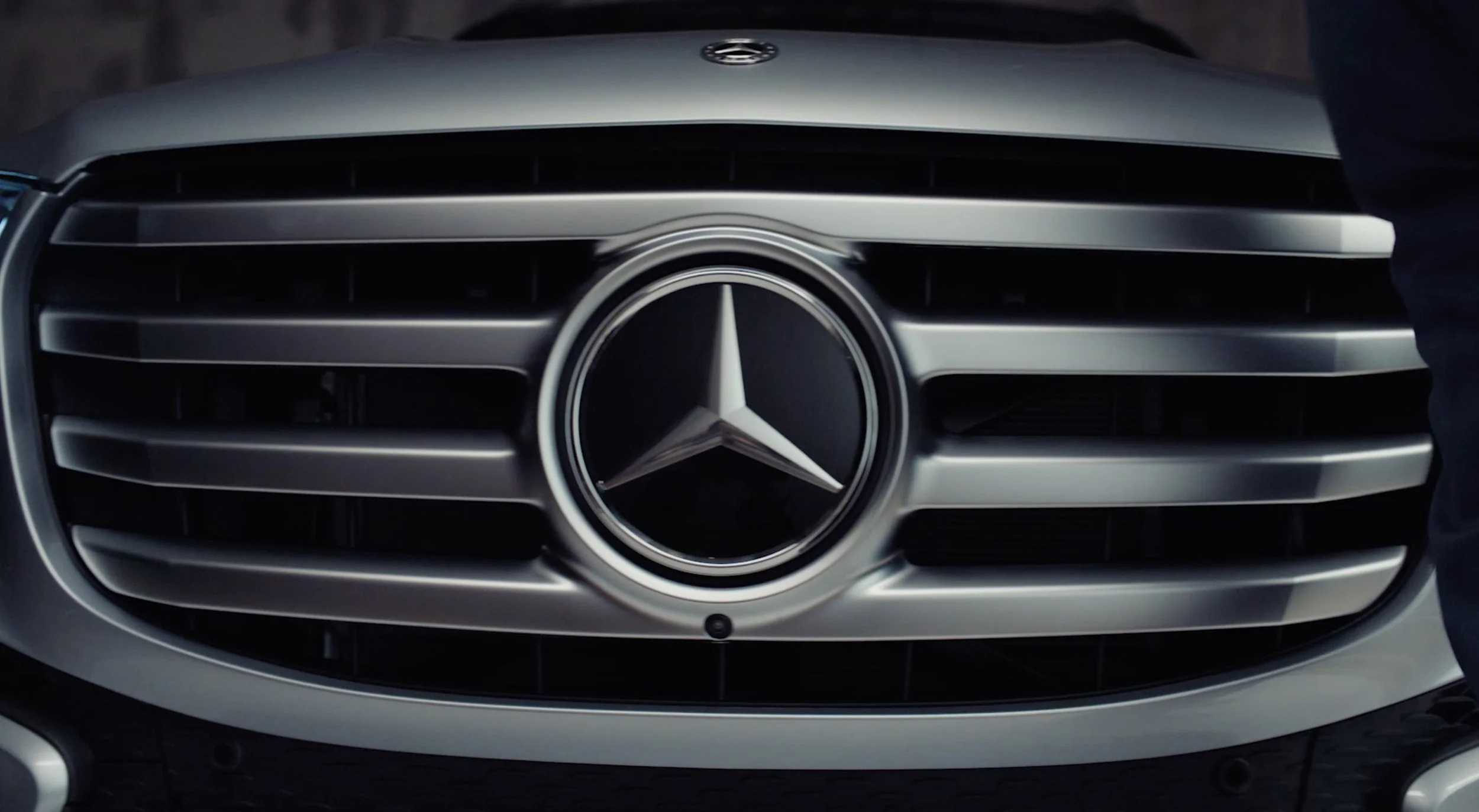 mercedes thumb.jpg