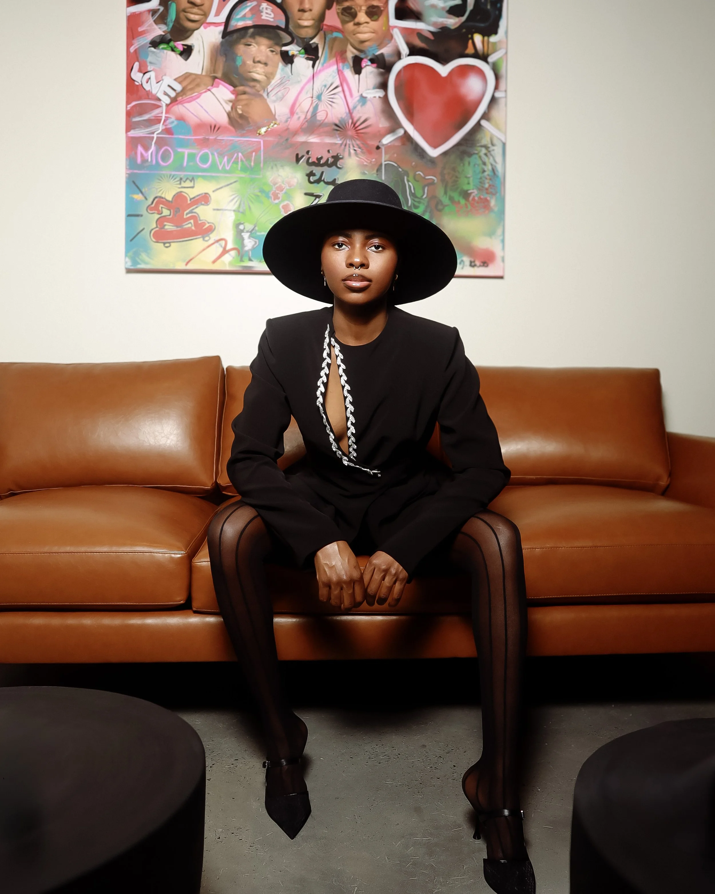 instagram.com/moore_light_