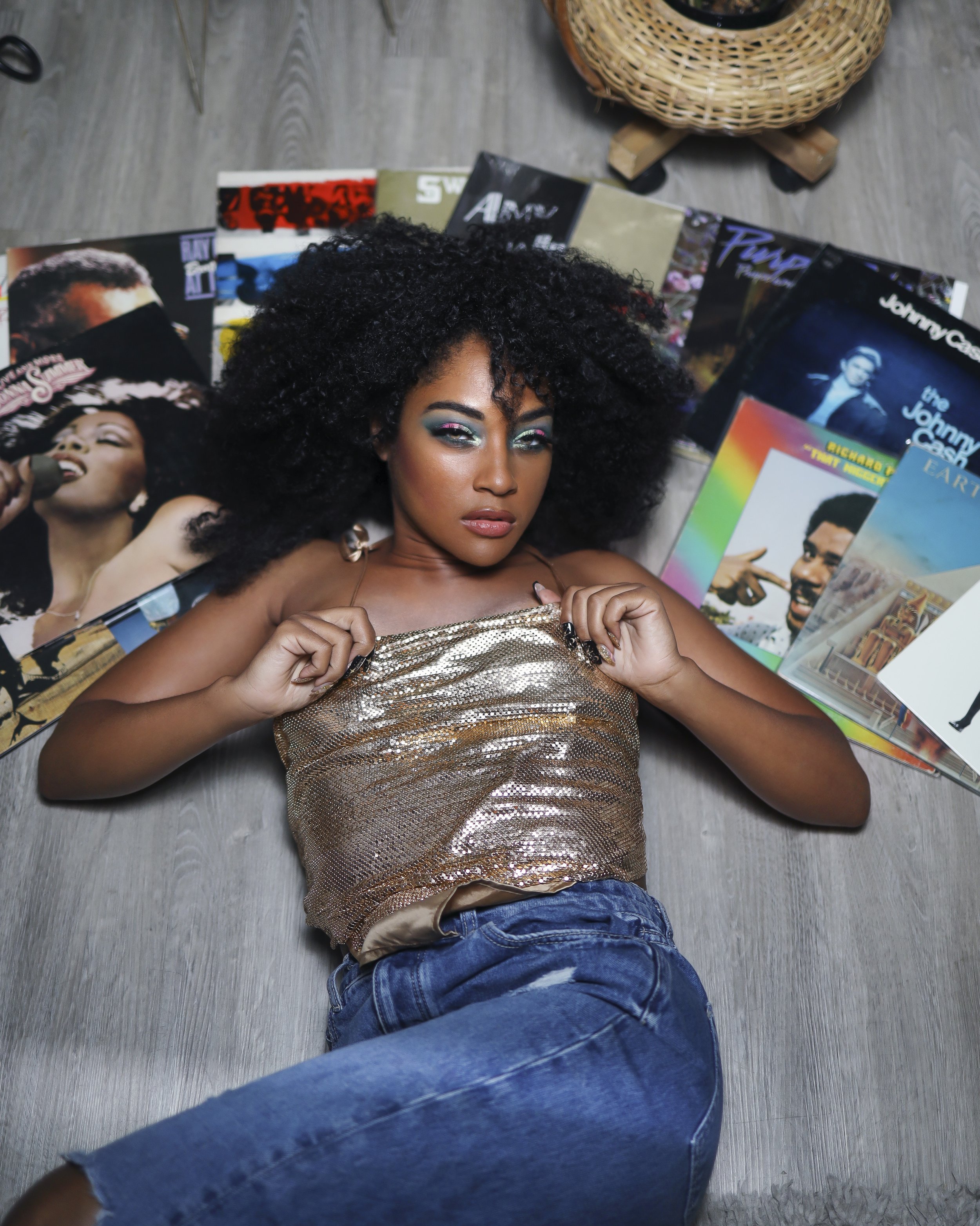 3972875E-60D7-417B-B4F7-1648A7AA42F5 copy.jpg