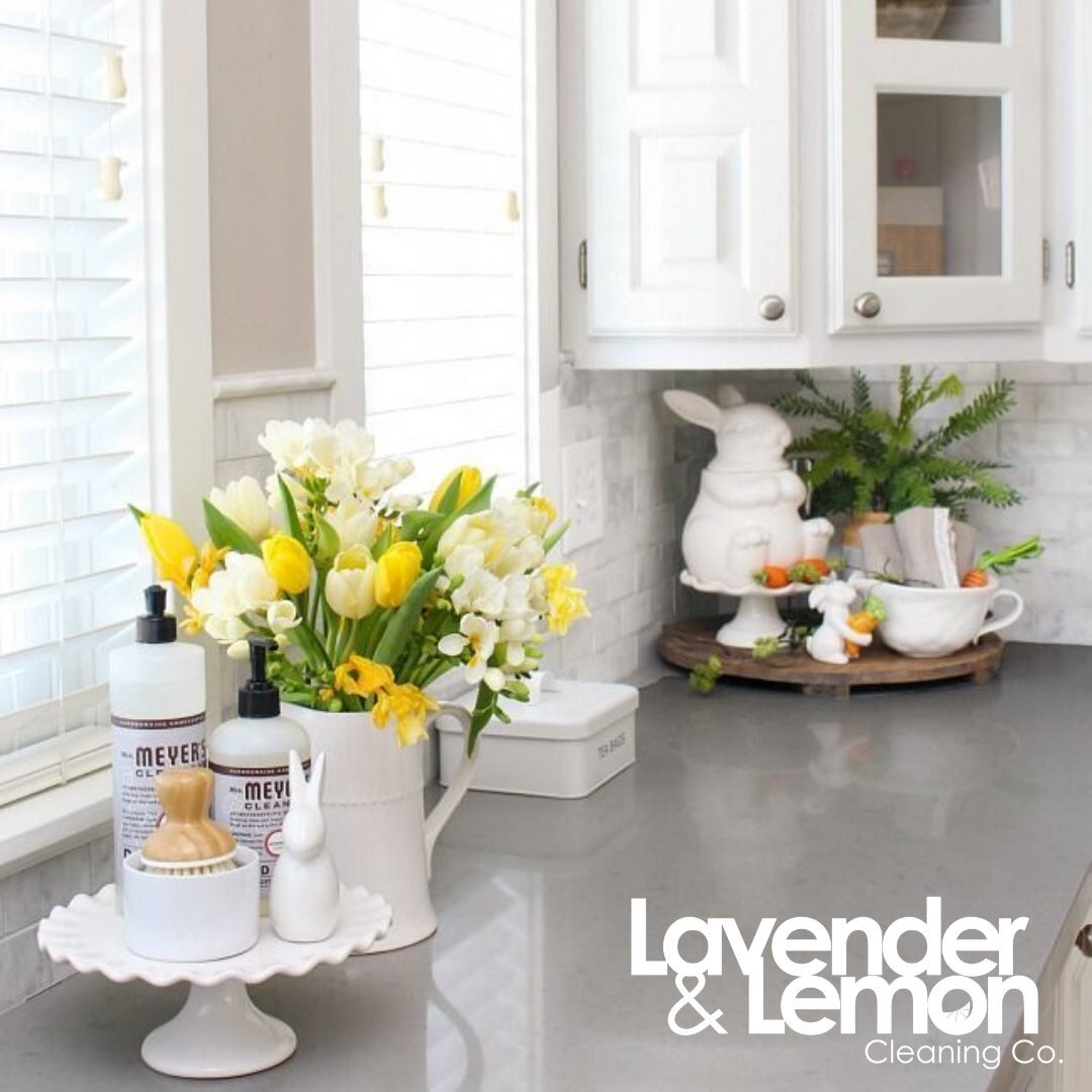 A new season approaching means ... 𝘢 𝘧𝘳𝘦𝘴𝘩 𝘴𝘵𝘢𝘳𝘵.

Why not roll into Spring with a custom residential clean by Lavender &amp; Lemon Co? 🍋🌿

We complete elite quality, customizable cleans for your home and office settings. Most commonly, 