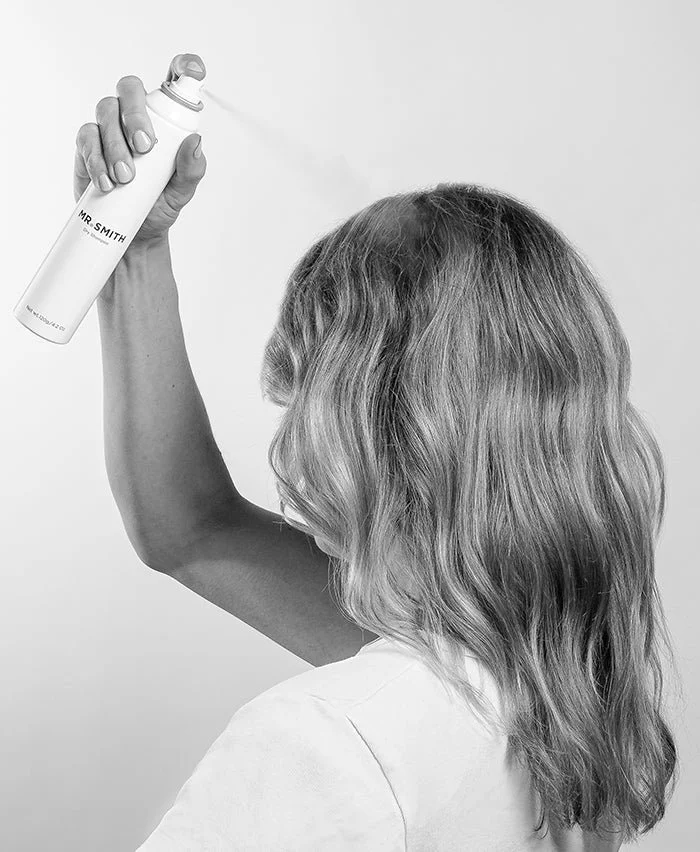 Dry-Shampoo-In-Use_72c3d043-e66d-4014-ad96-bec82e571295.jpg