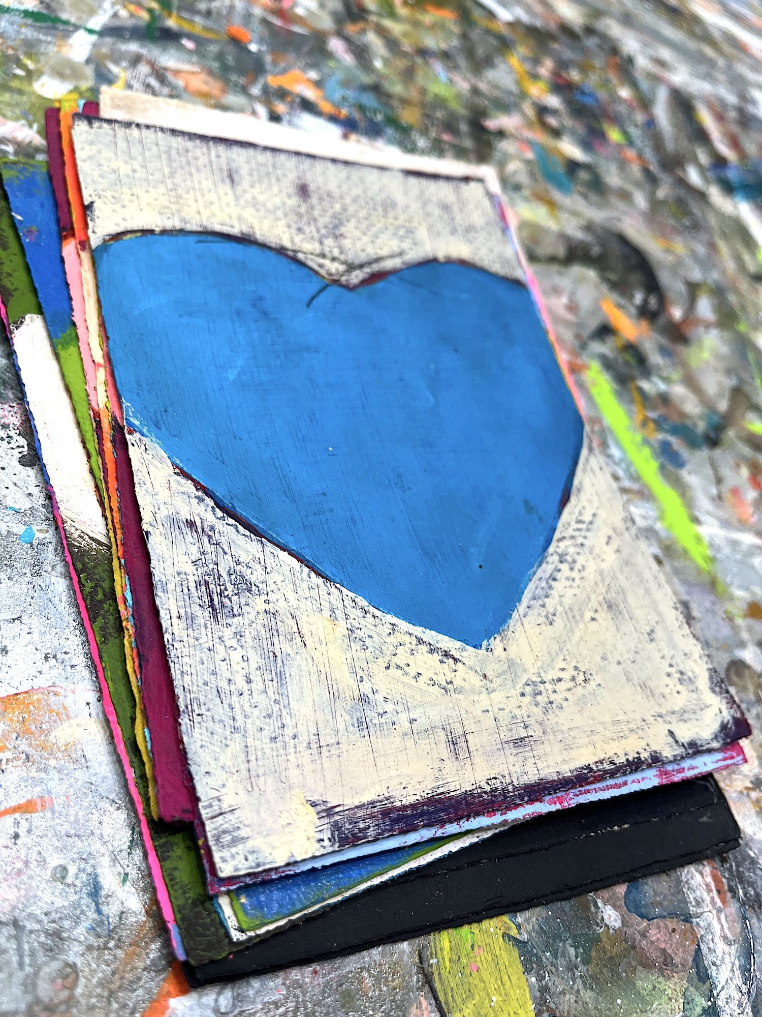 paper24_PaperHearts24-287_6.5x4.5_detail1.jpeg