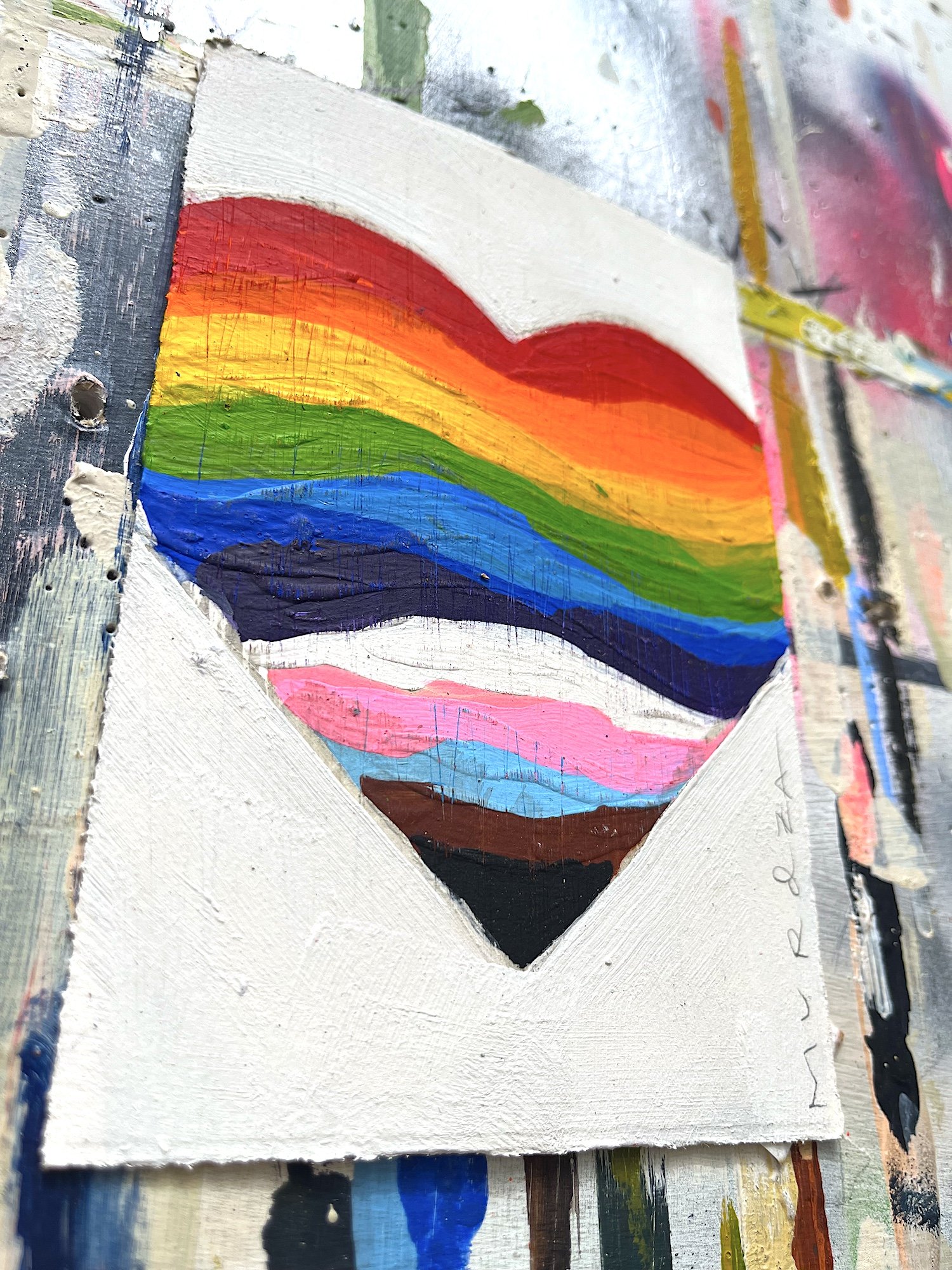 paper25_PaperHearts25-356_PrideLGBTQ+_6.5x4.5_detail1.jpeg