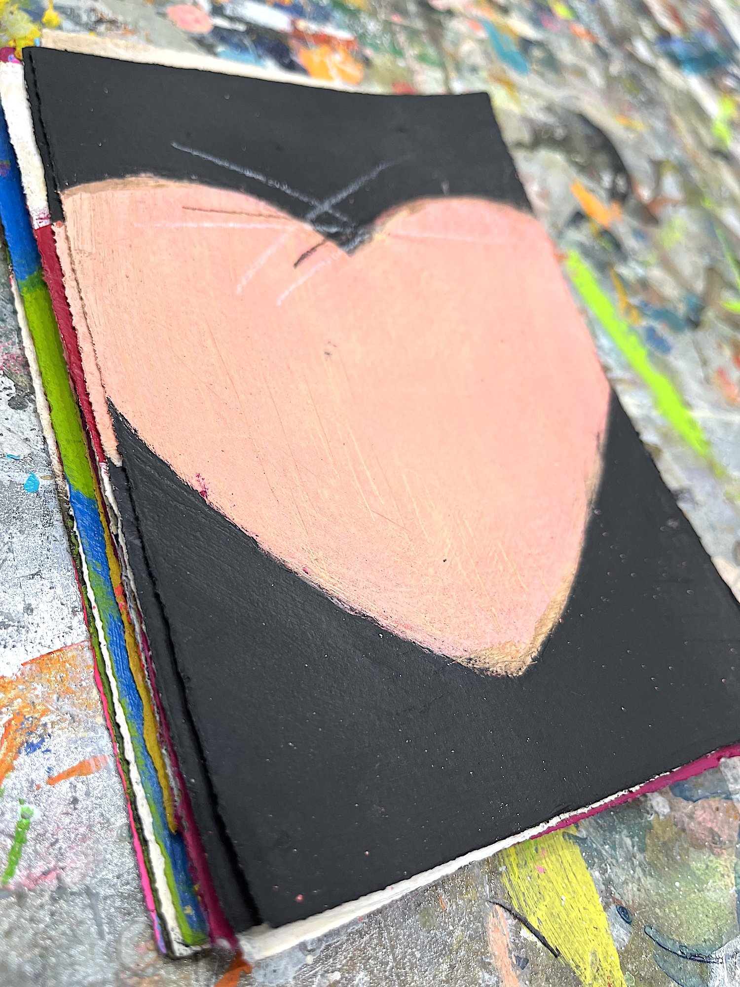 paper24_PaperHearts24-281_6.5x4.5_detail1.jpeg