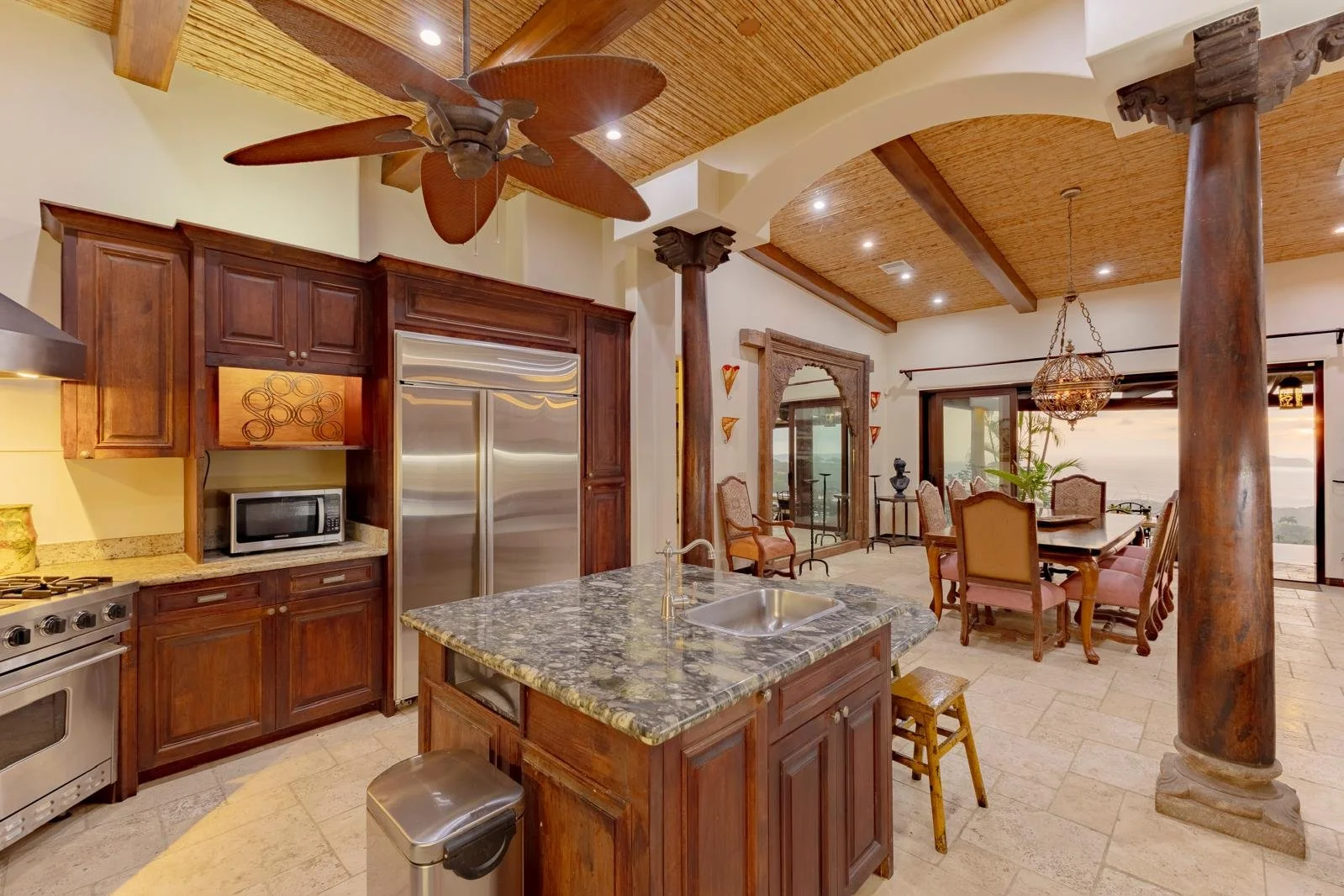 Durazno Kitchen.jpeg