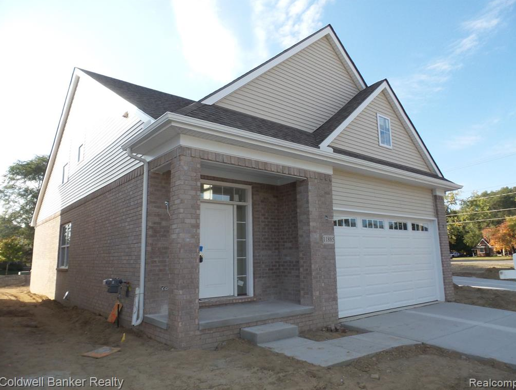 Livonia New Construction Hines Place Dr — Donny Orlando Homes