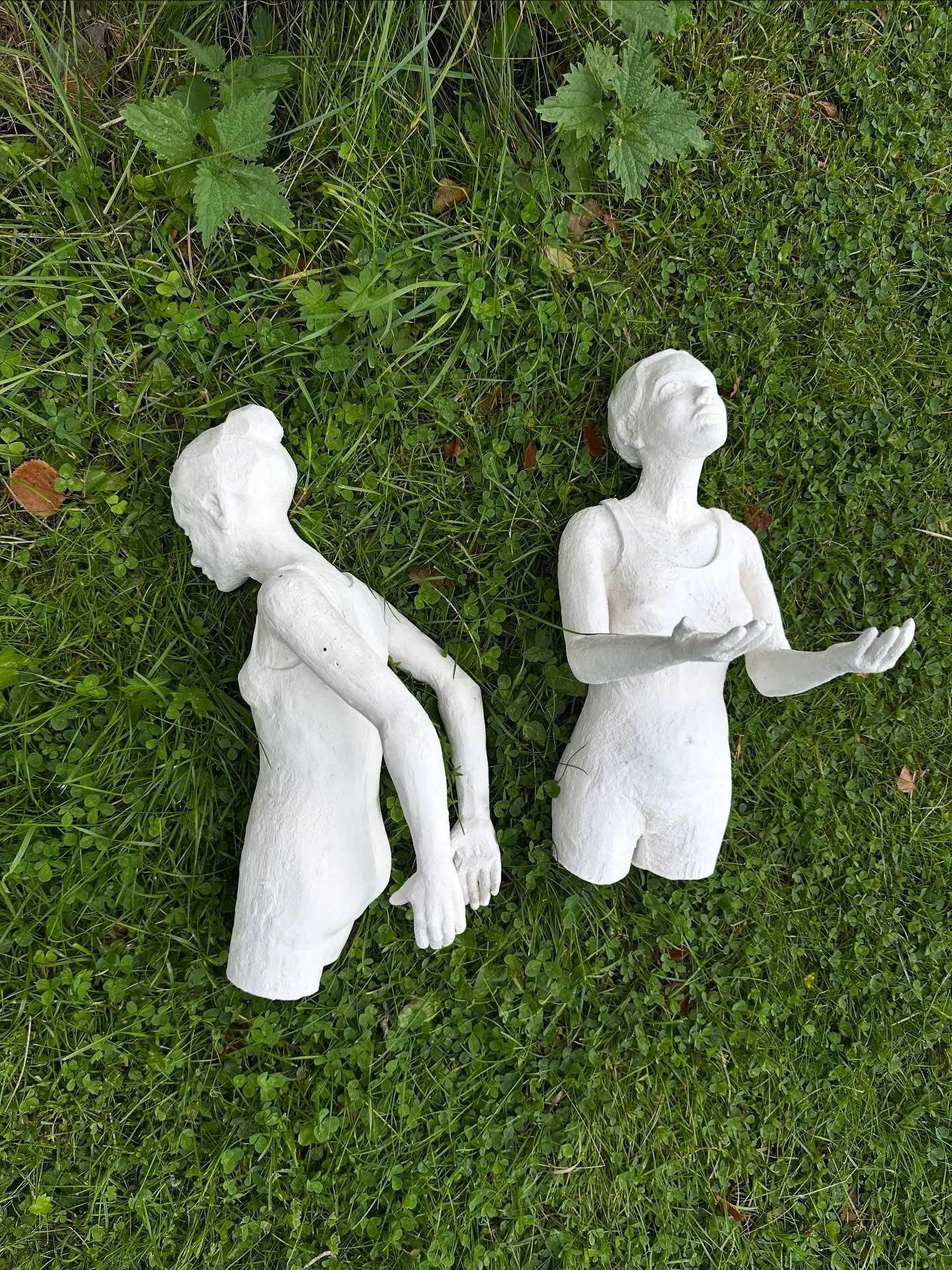 Efter mycket jobb med att arrangera utst&auml;llningar och workshop f&ouml;r #Skulpt&ouml;rf&ouml;rbundet har jag nu hittat tid f&ouml;r eget arbete. Det har sina f&ouml;rdelar att arbeta fr&aring;n landet men st&ouml;rre skulpturer f&aring;r g&ouml;