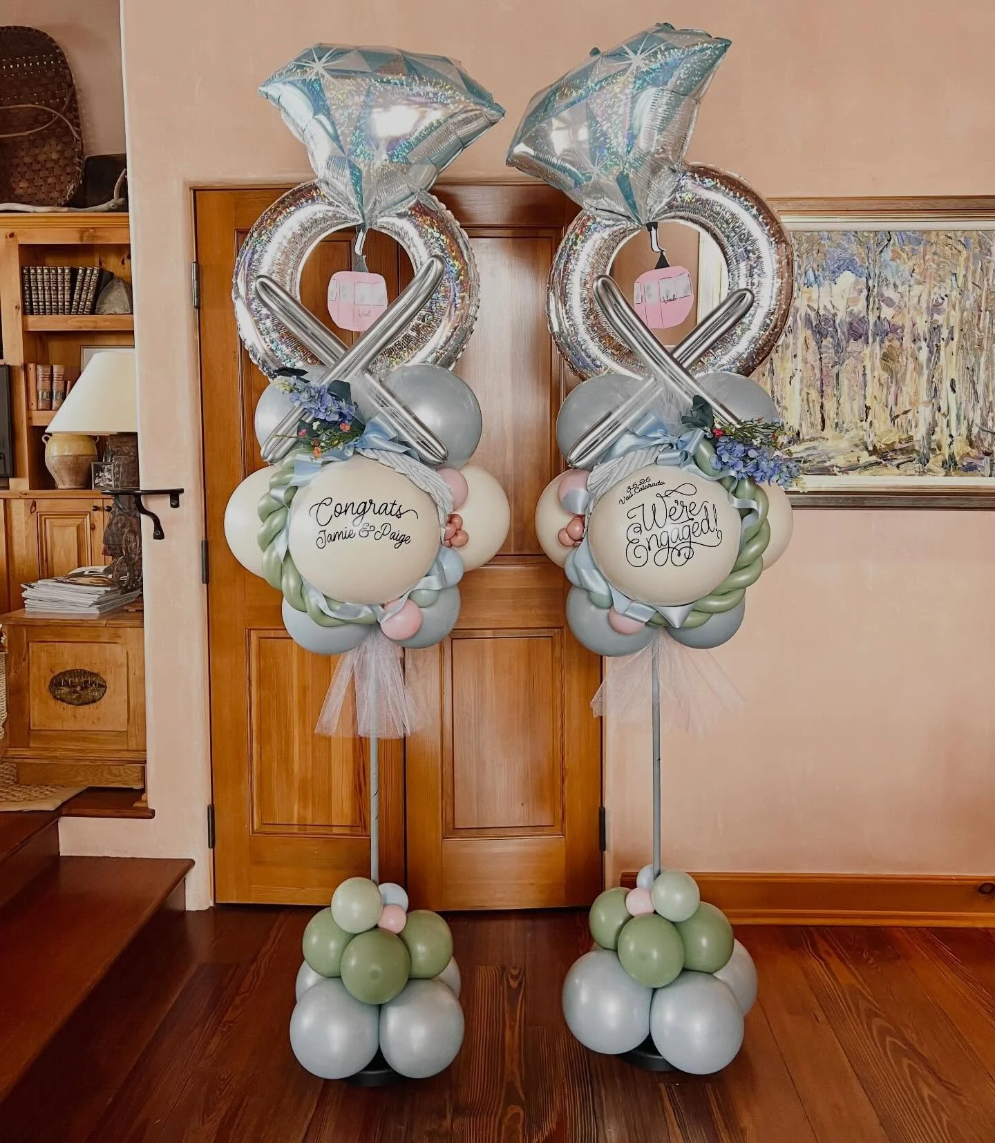 Engaged! 
#engagement #engagementballoons #shesaidyes💍❤️