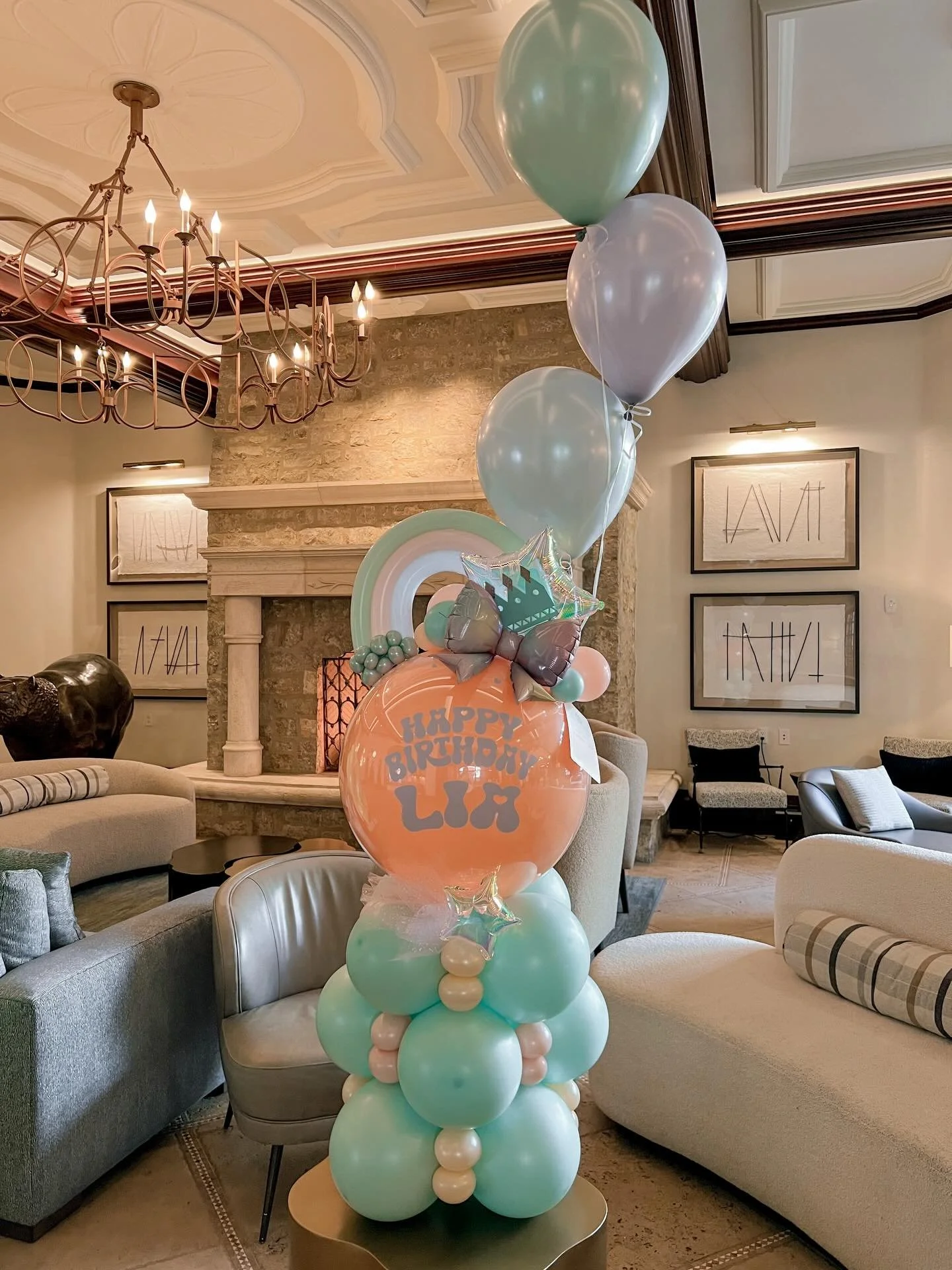 Hbd Lia!! 
4ft stack 
#birthdaybouquet #balloonbouquet