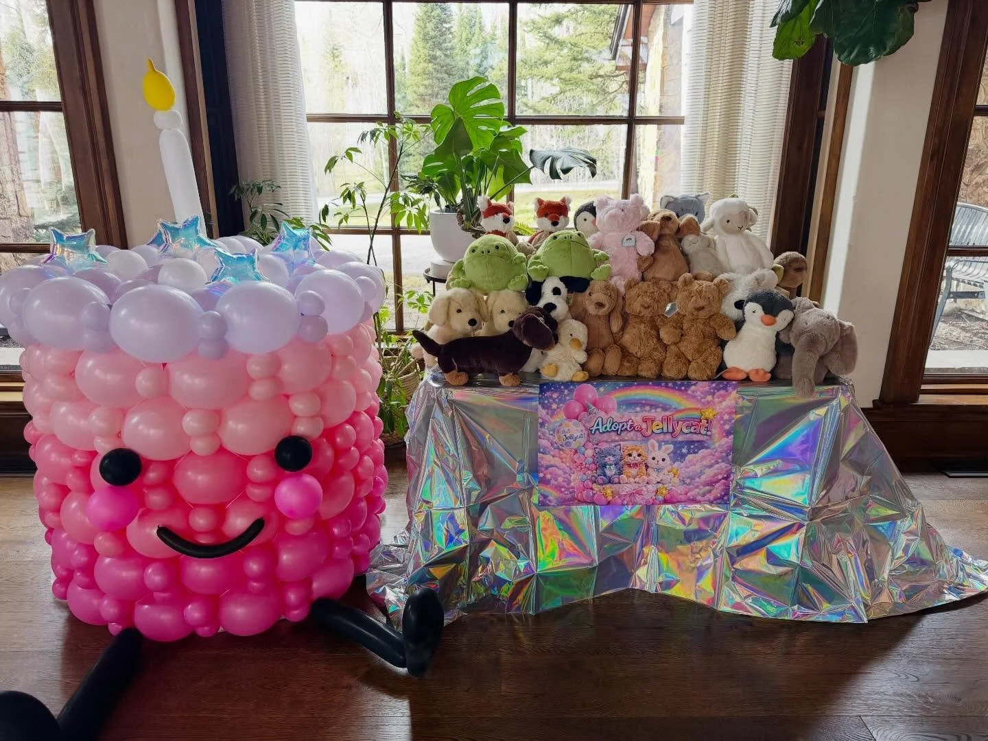 Okay but this stuffy station&hellip; 🧸
Adopt a stuffy might be my new favorite slumber party moment
#adoptastuffy #stuffystation #ballooncake #jellycatcake