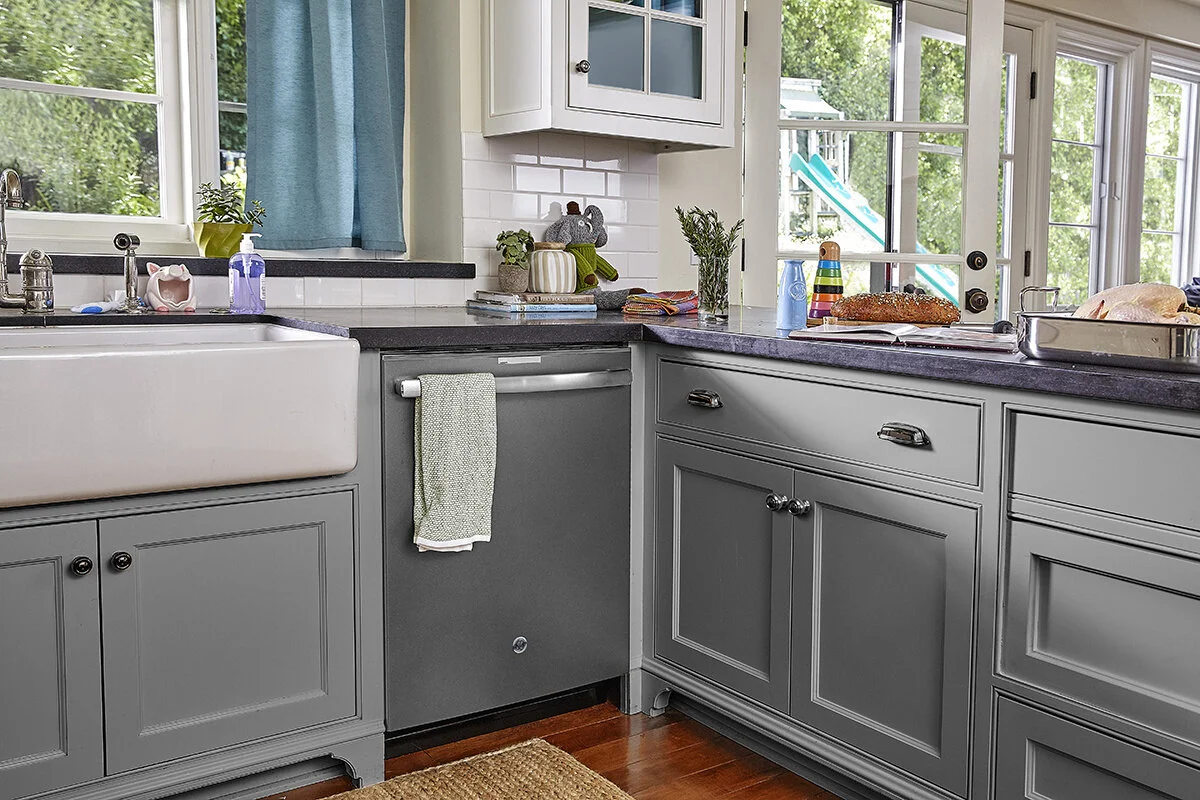 8c_dishwasher.jpg