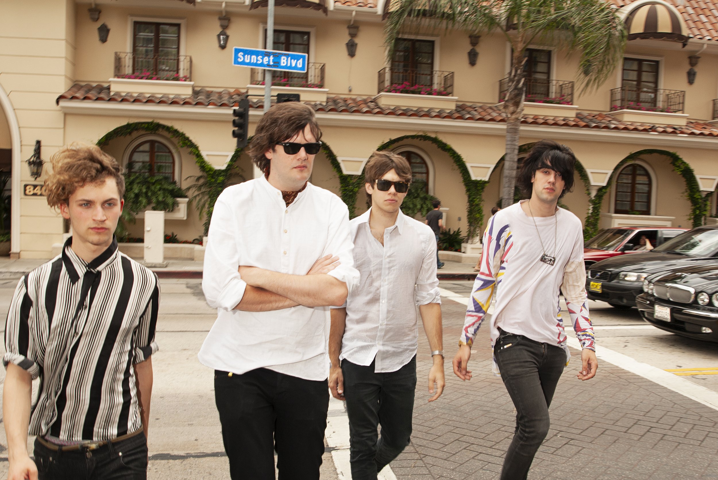 klaxons0085.jpg