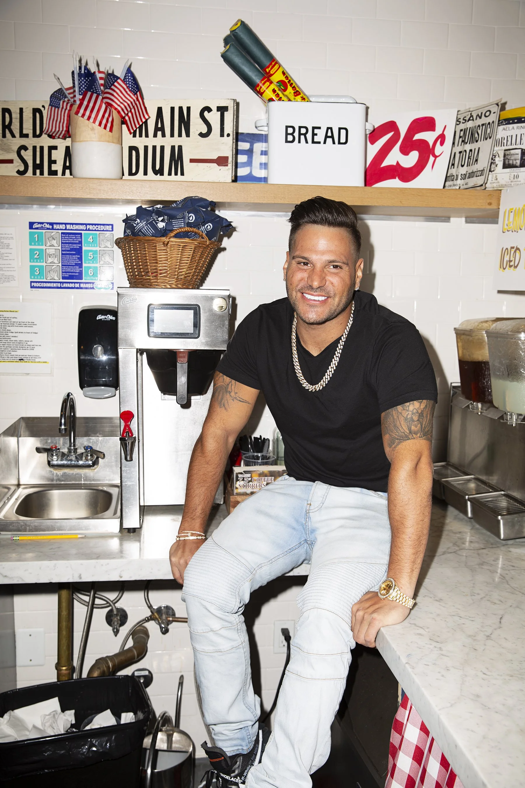 ronnie ortiz-magro0097.jpg