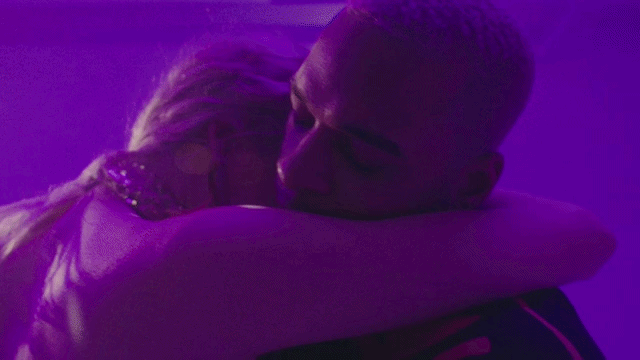 15-Dance-SnapYT.App-ezgif.com-video-to-gif-converter.gif
