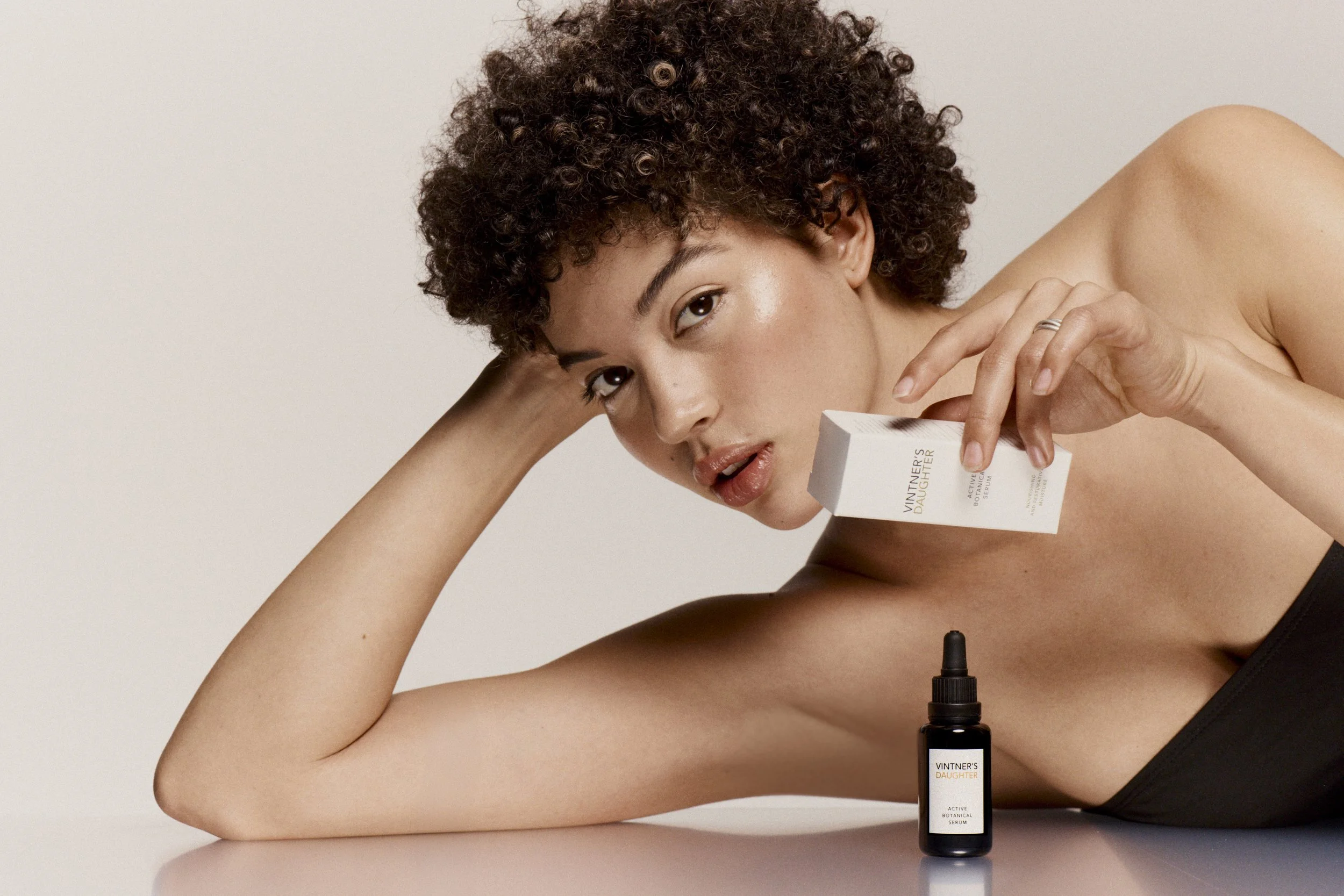 2026_VIDA_Active Botanical Serum_Bottle+Box.jpg