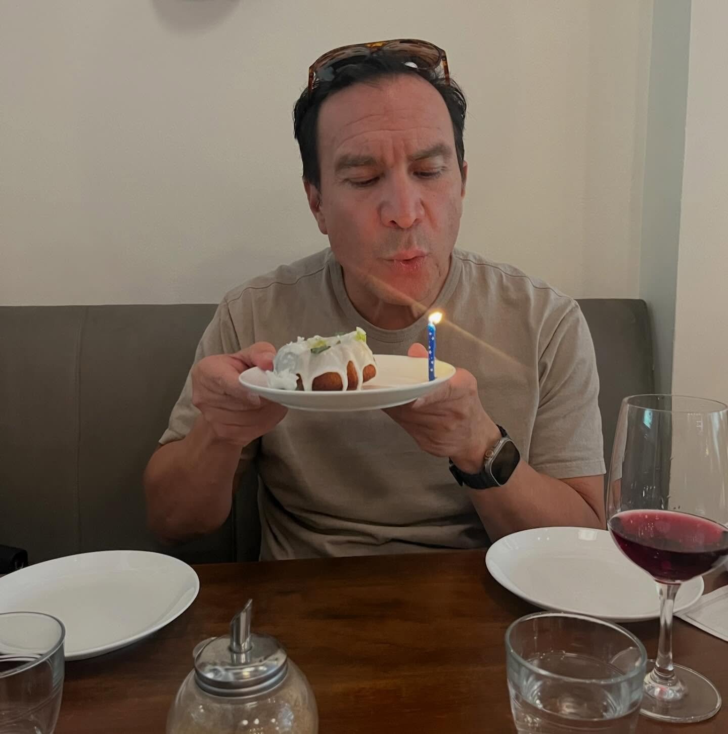 Wishing a very happy birthday (one day late) to our managing partner and Master Sommelier extraordinaire, @kenfredricksonms! Celebrating you is easy 🎉 Cheers to another year around the sun! 📸: @fernandobetetams #highroadwineandspirits #hrws #highro