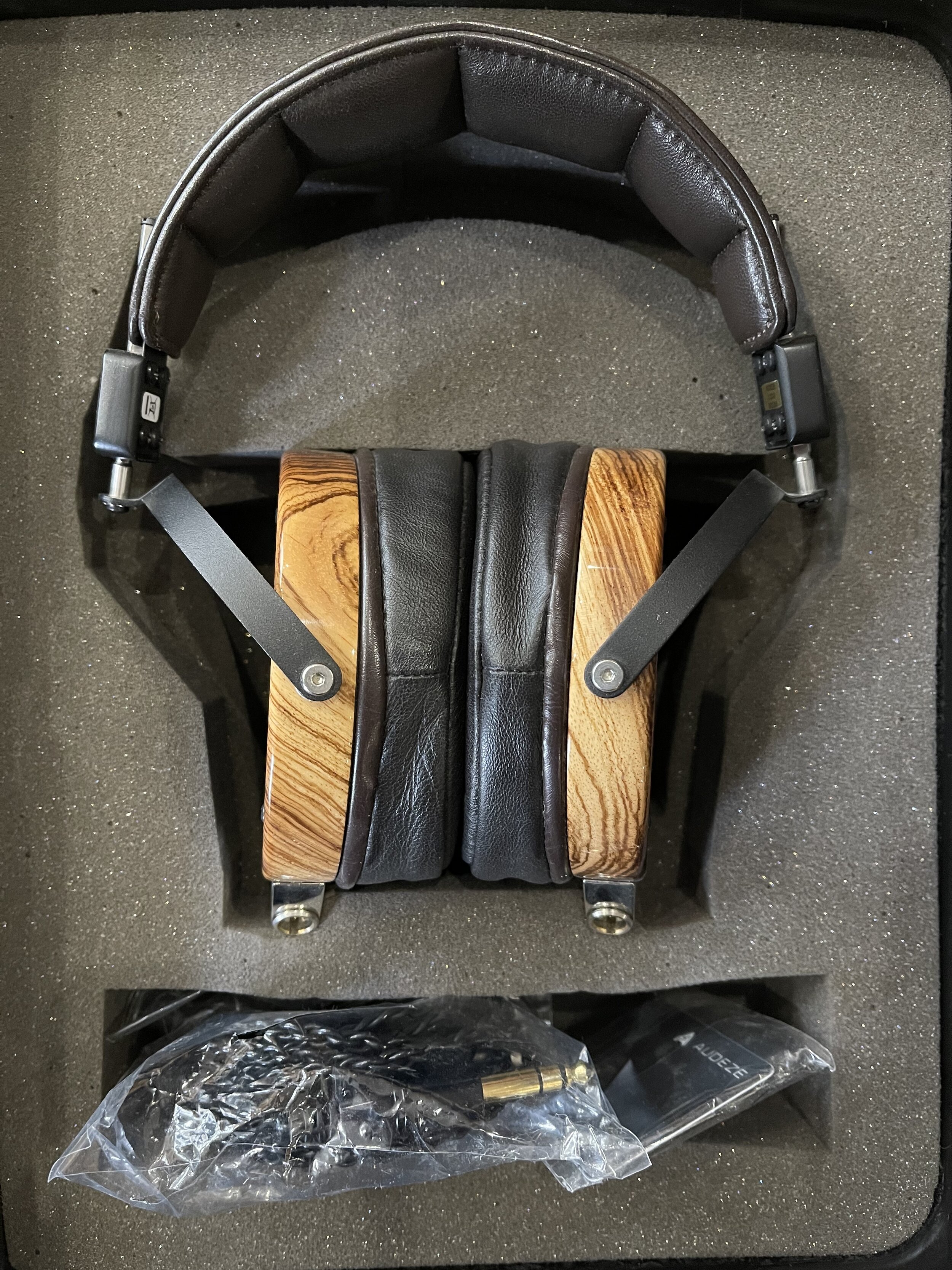 AUDEZE LCD-3