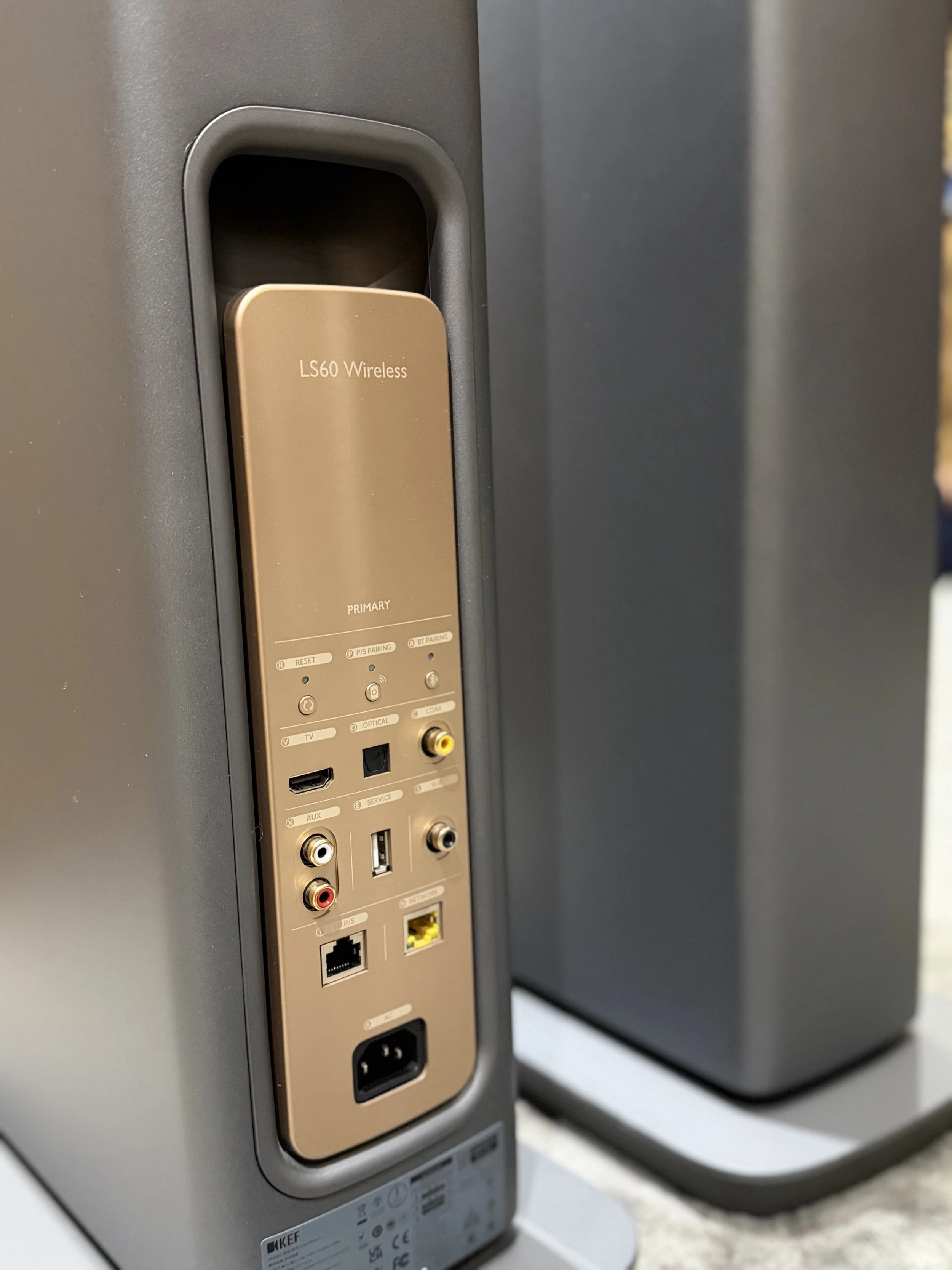 KEF LS 60