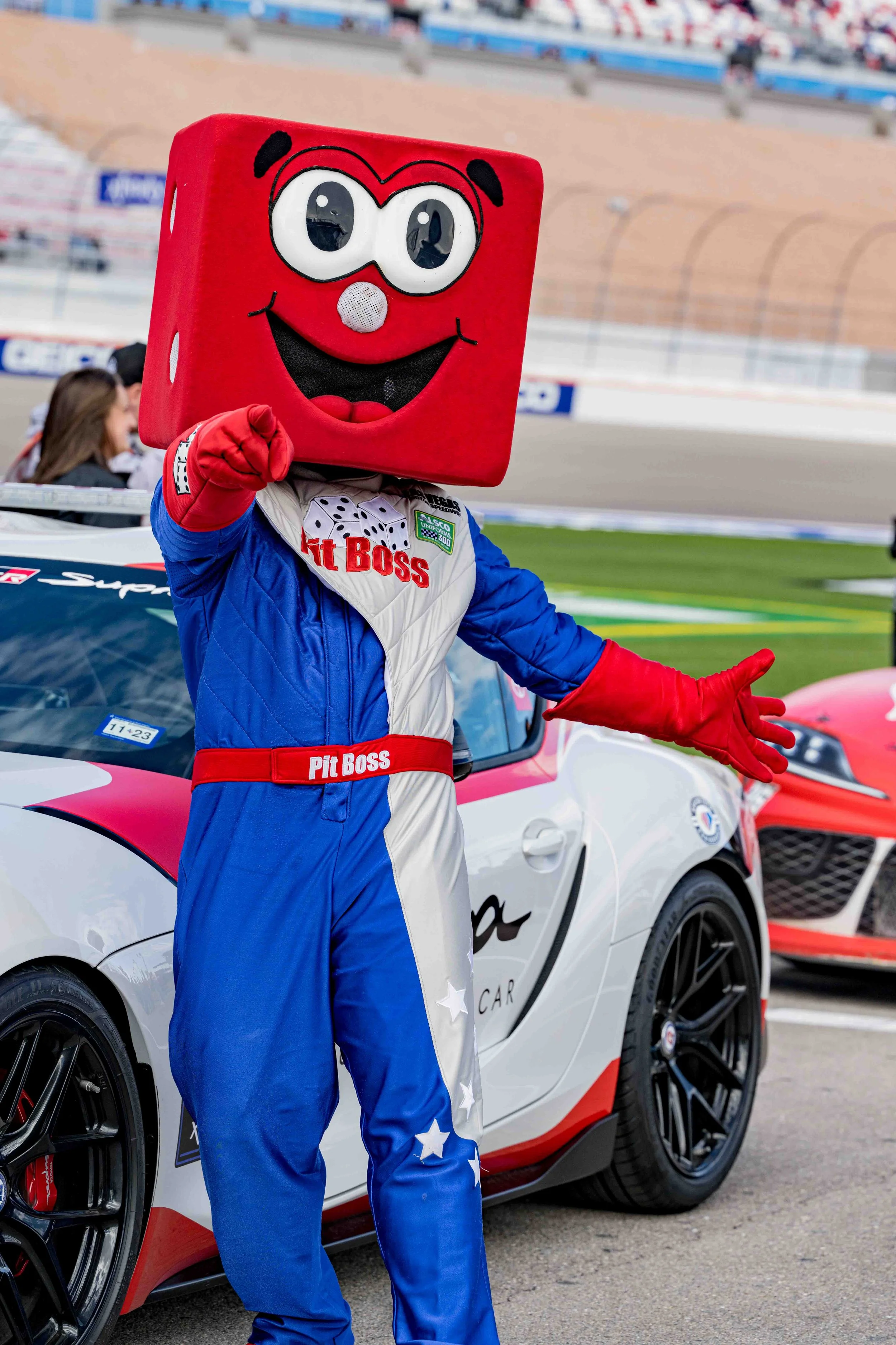 lvmotorspeedway-saturday-19.jpg
