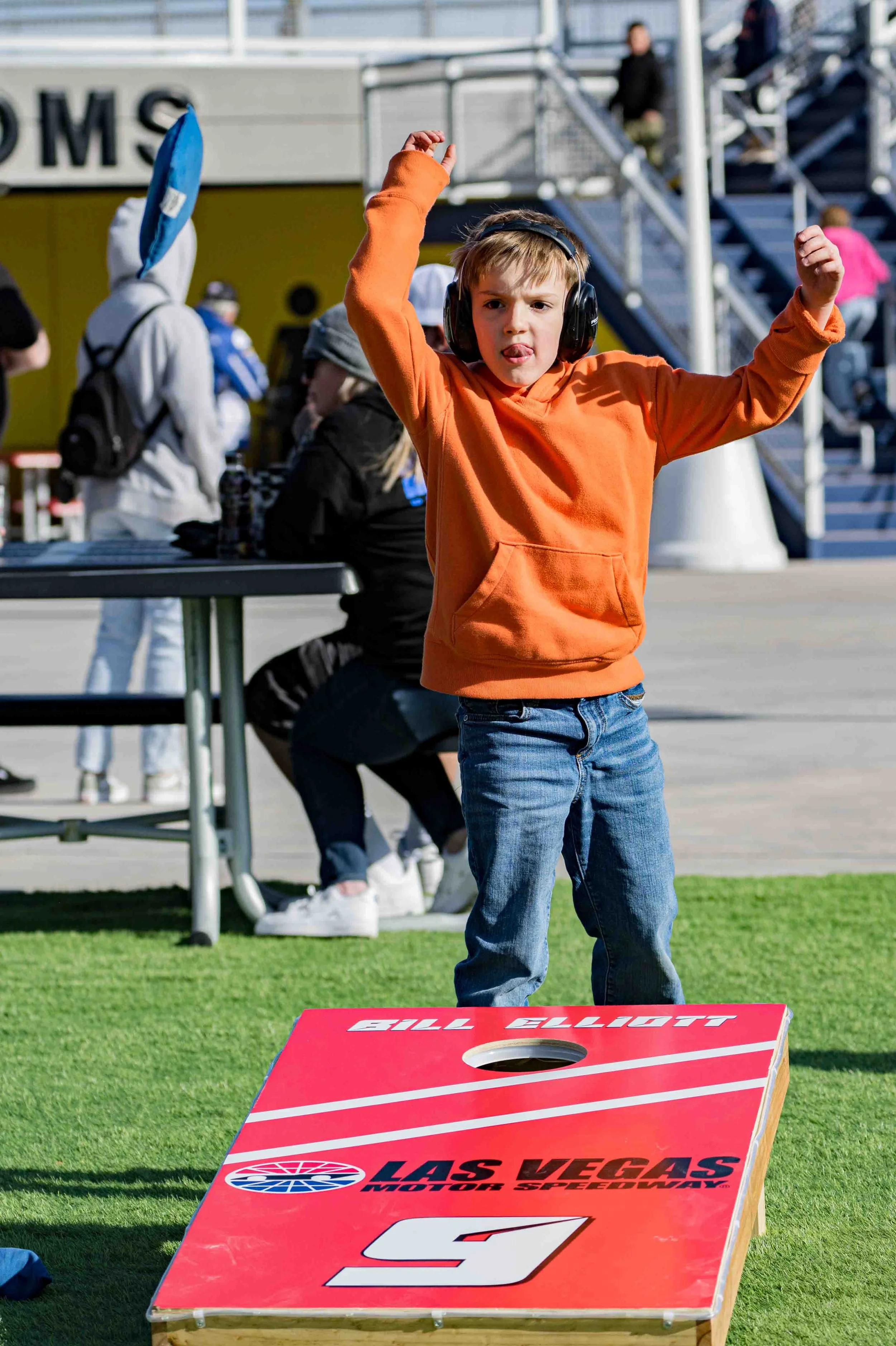 lvmotorspeedway-saturday-21.jpg